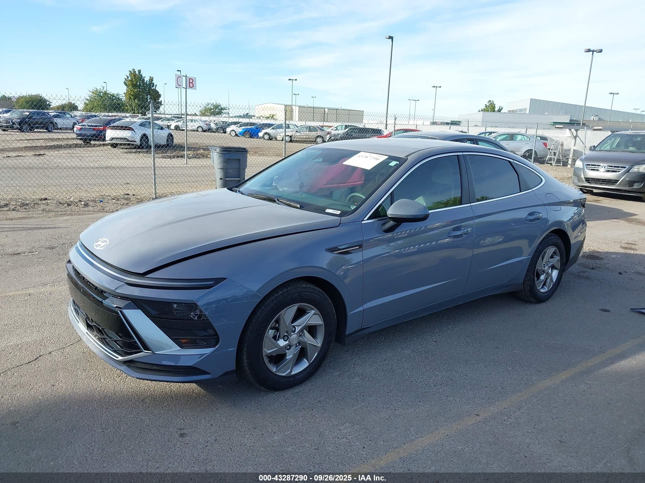 HYUNDAI SONATA image 2