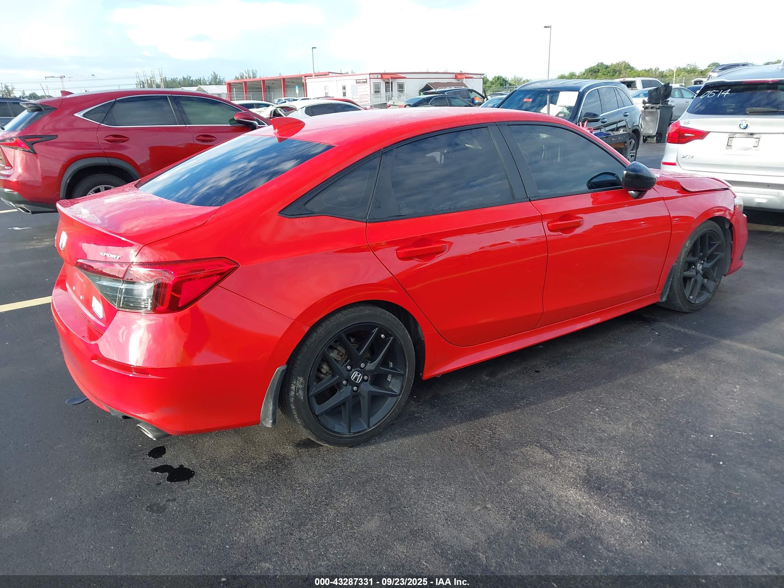 HONDA CIVIC image 4