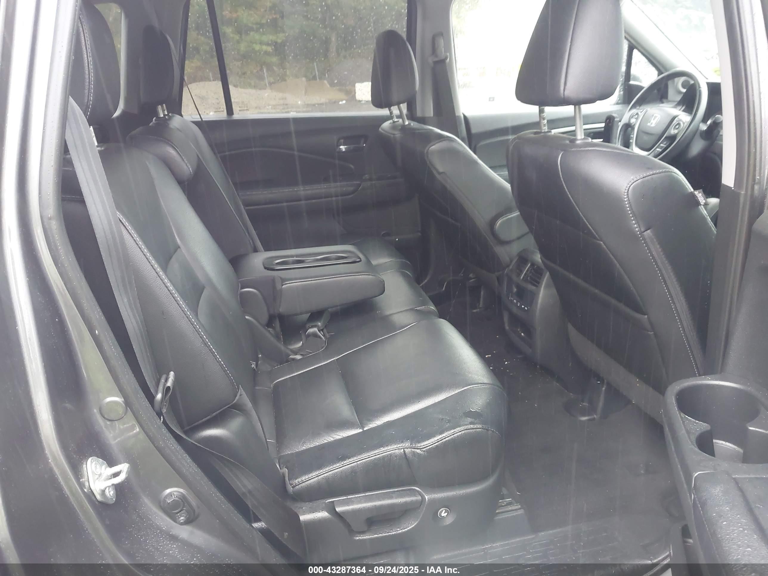 HONDA PILOT image 8