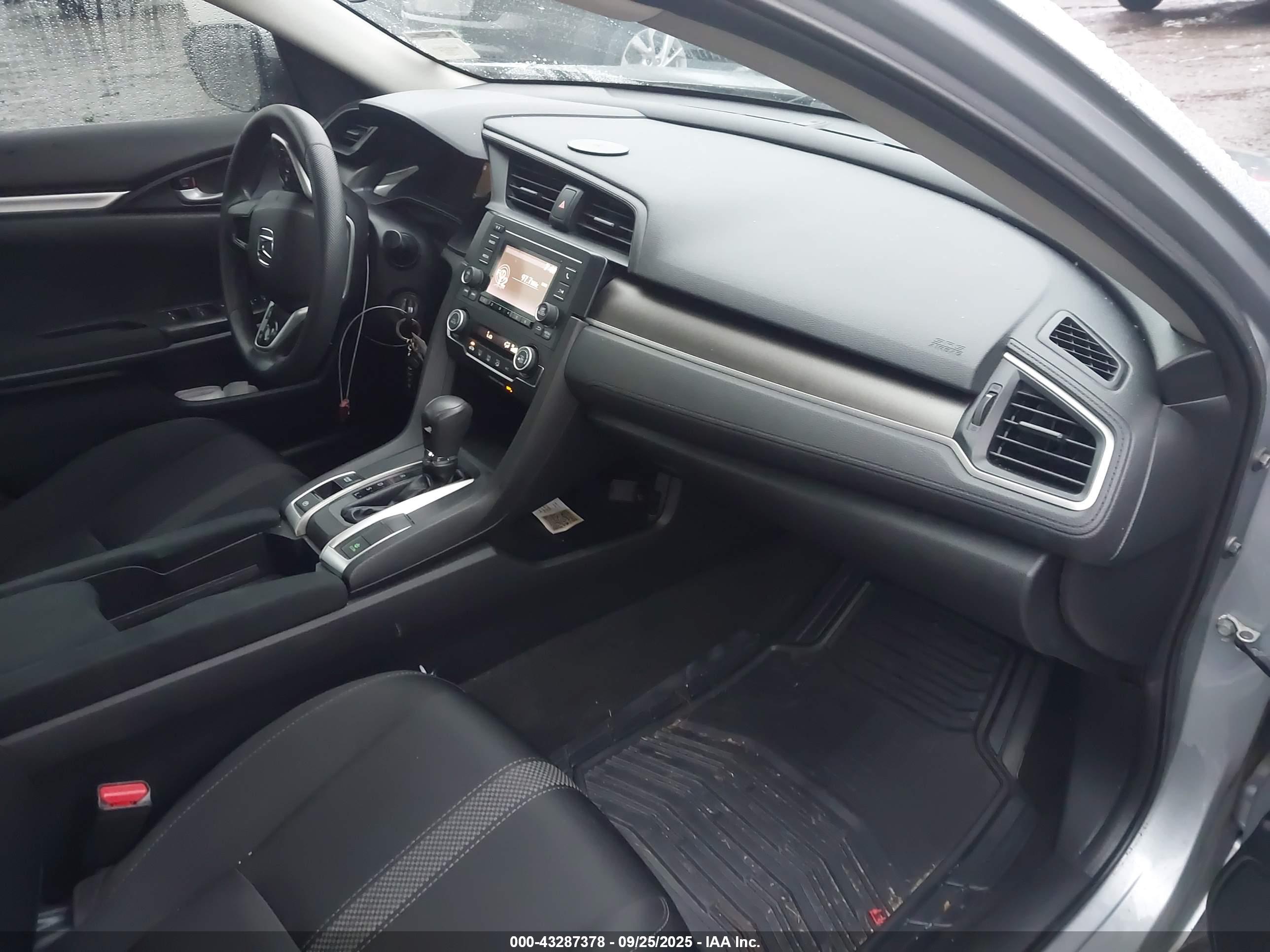 HONDA CIVIC image 5