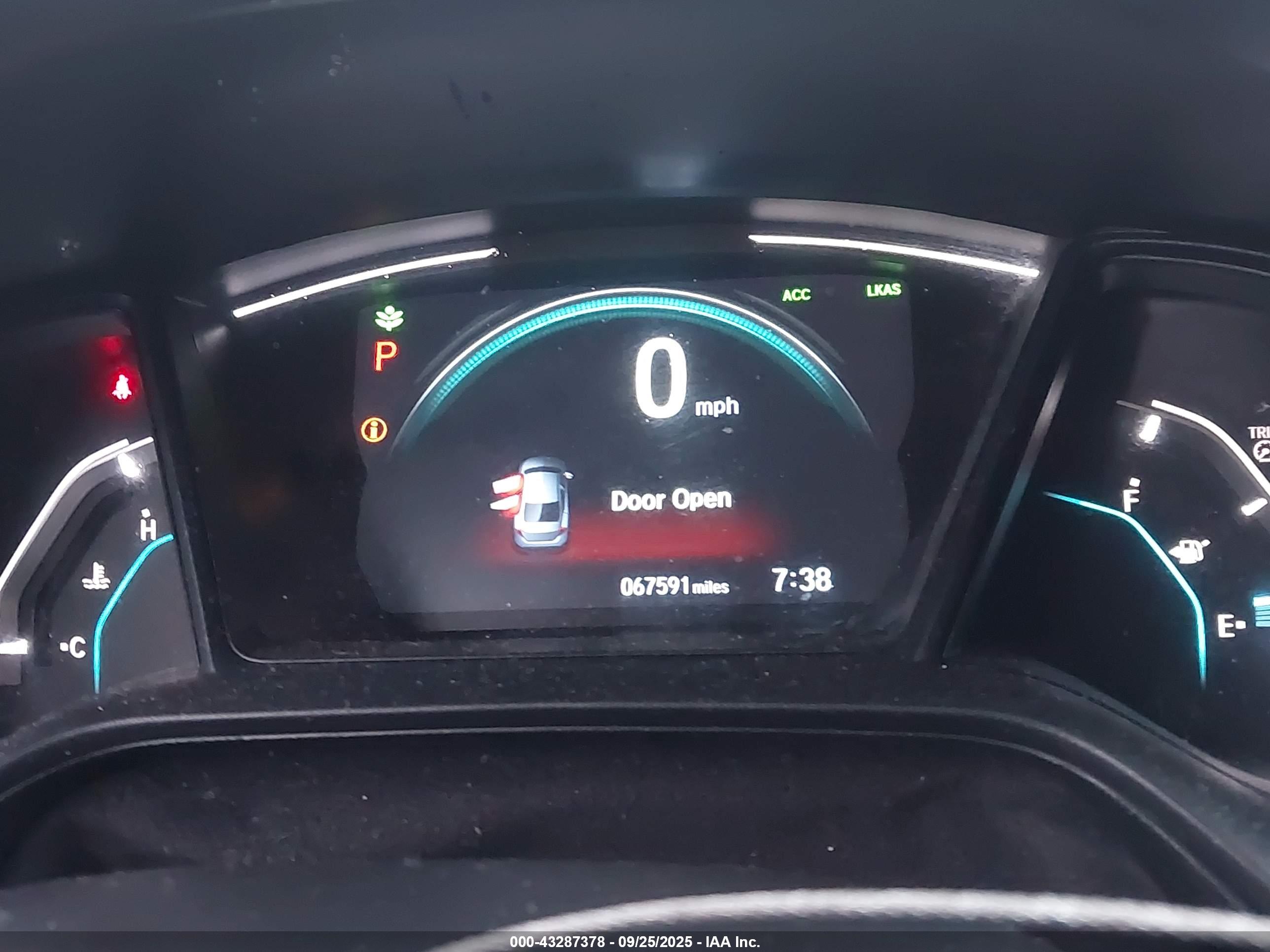 HONDA CIVIC image 7