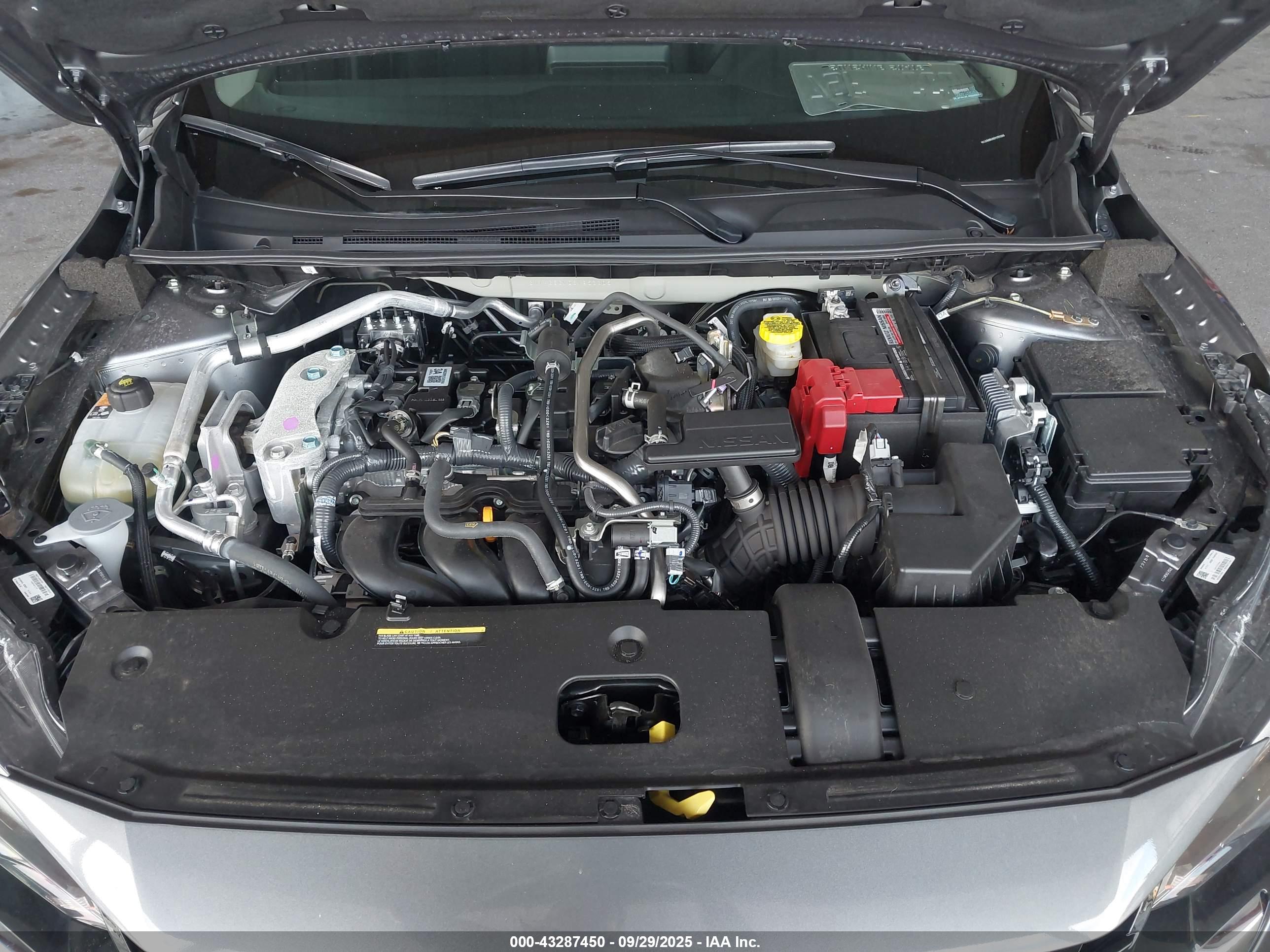 NISSAN SENTRA image 10