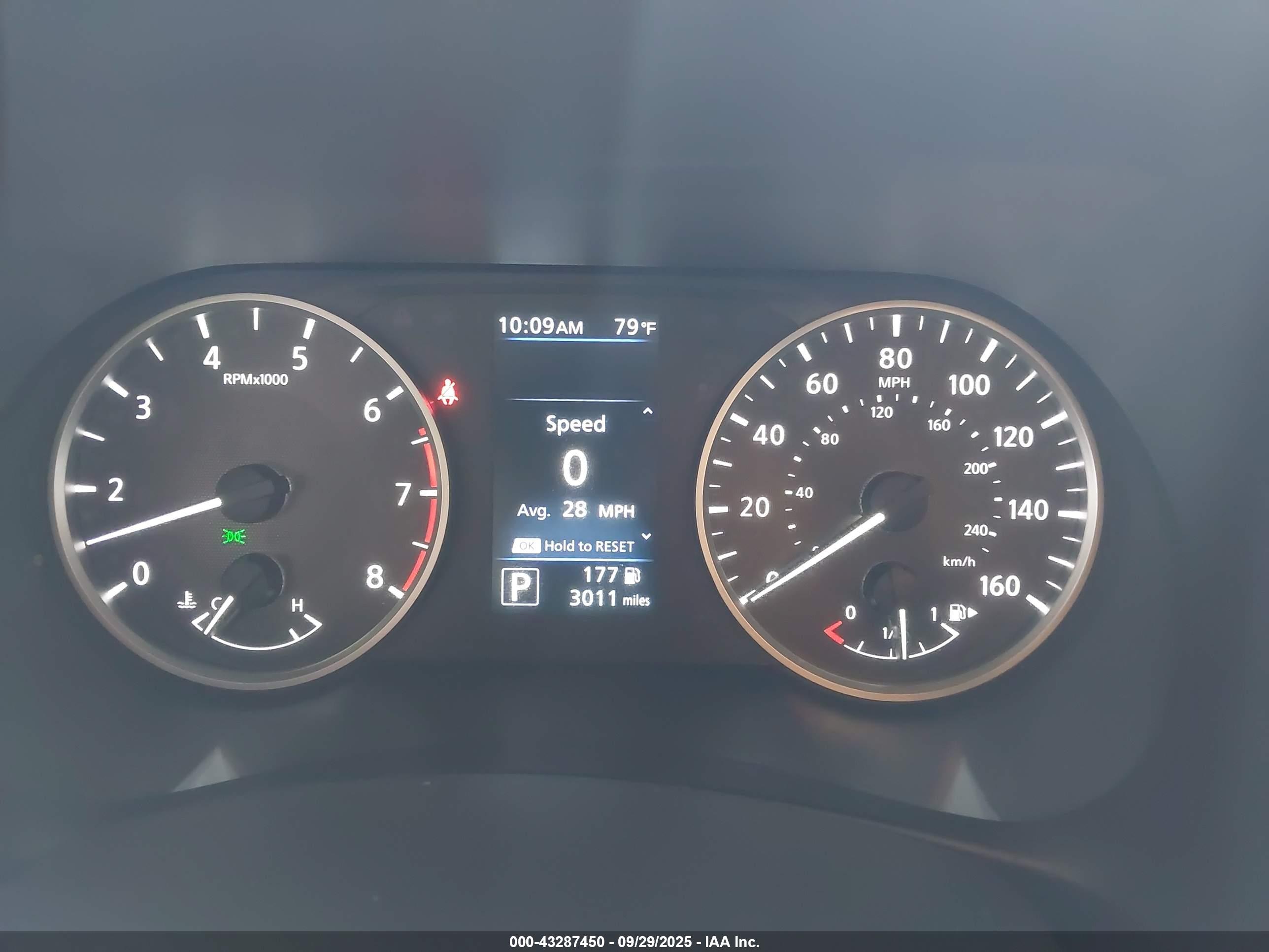 NISSAN SENTRA image 7