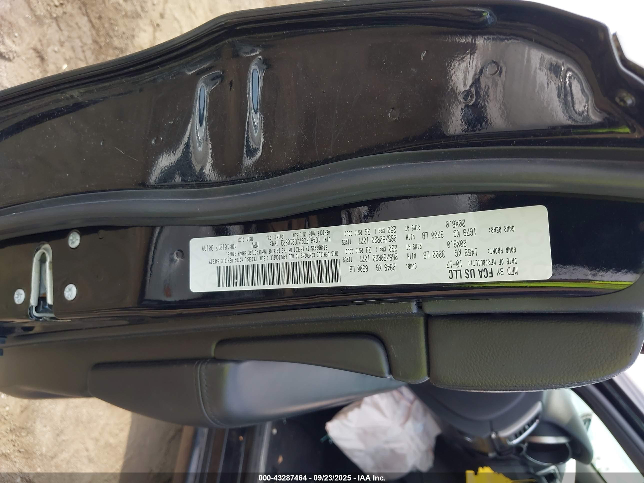 JEEP GRAND image 9