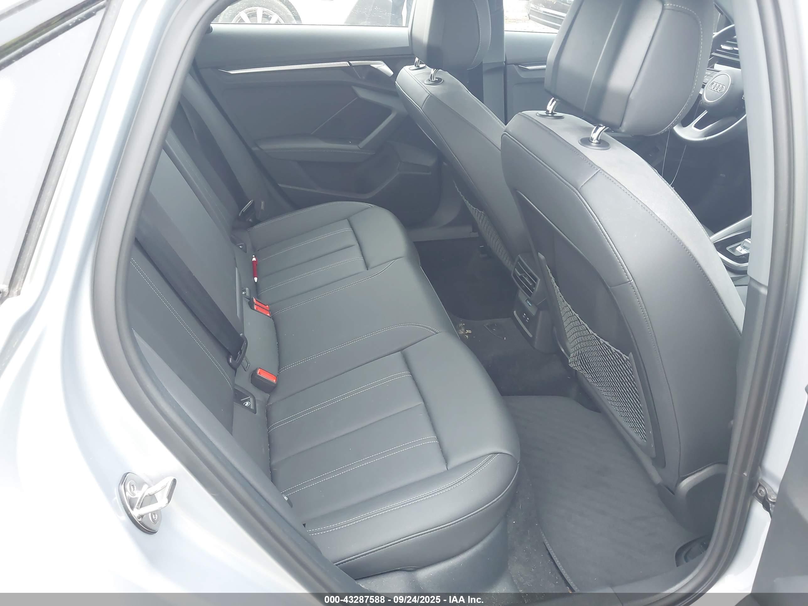AUDI A3 image 8