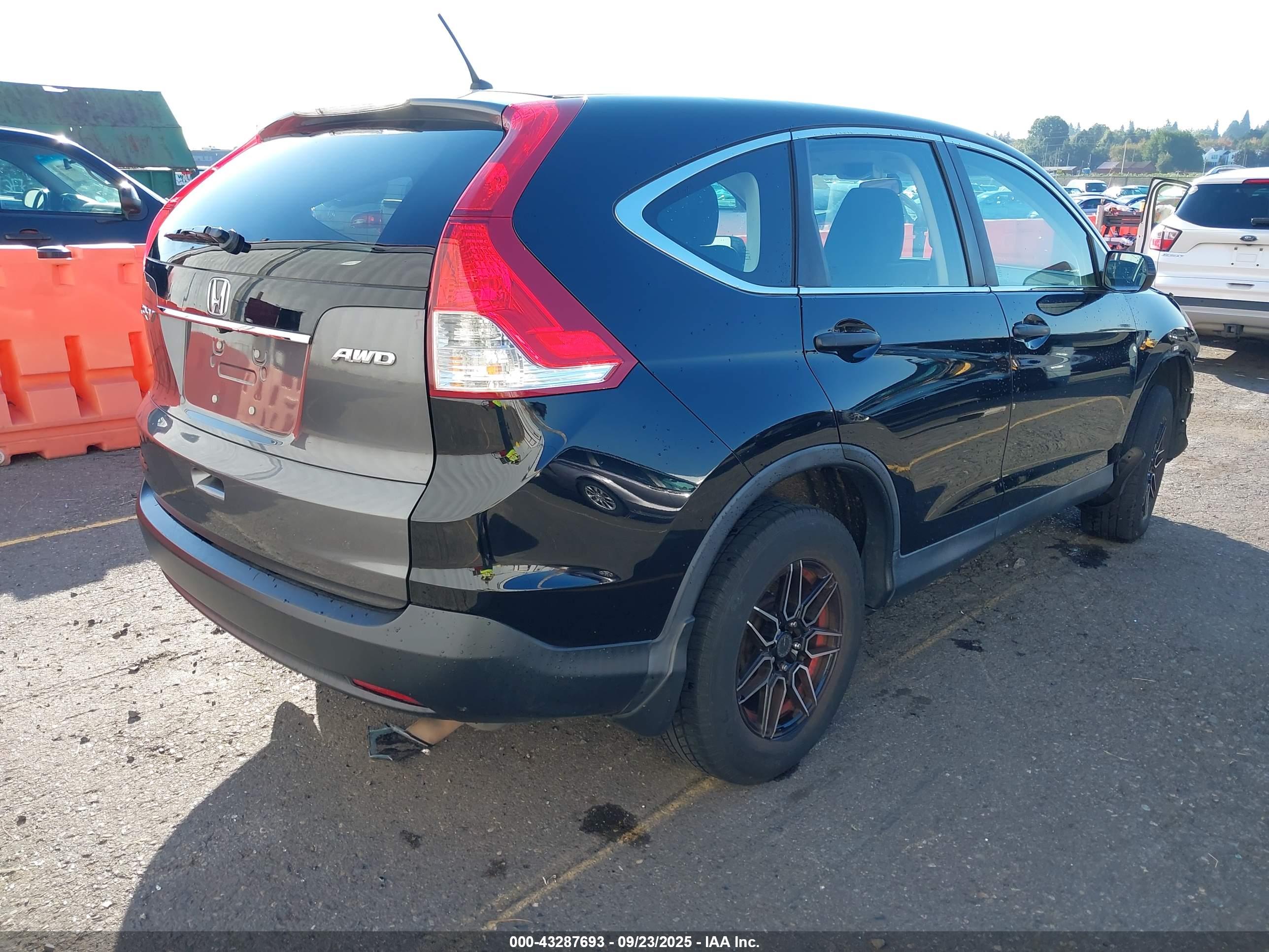 HONDA CR-V image 4