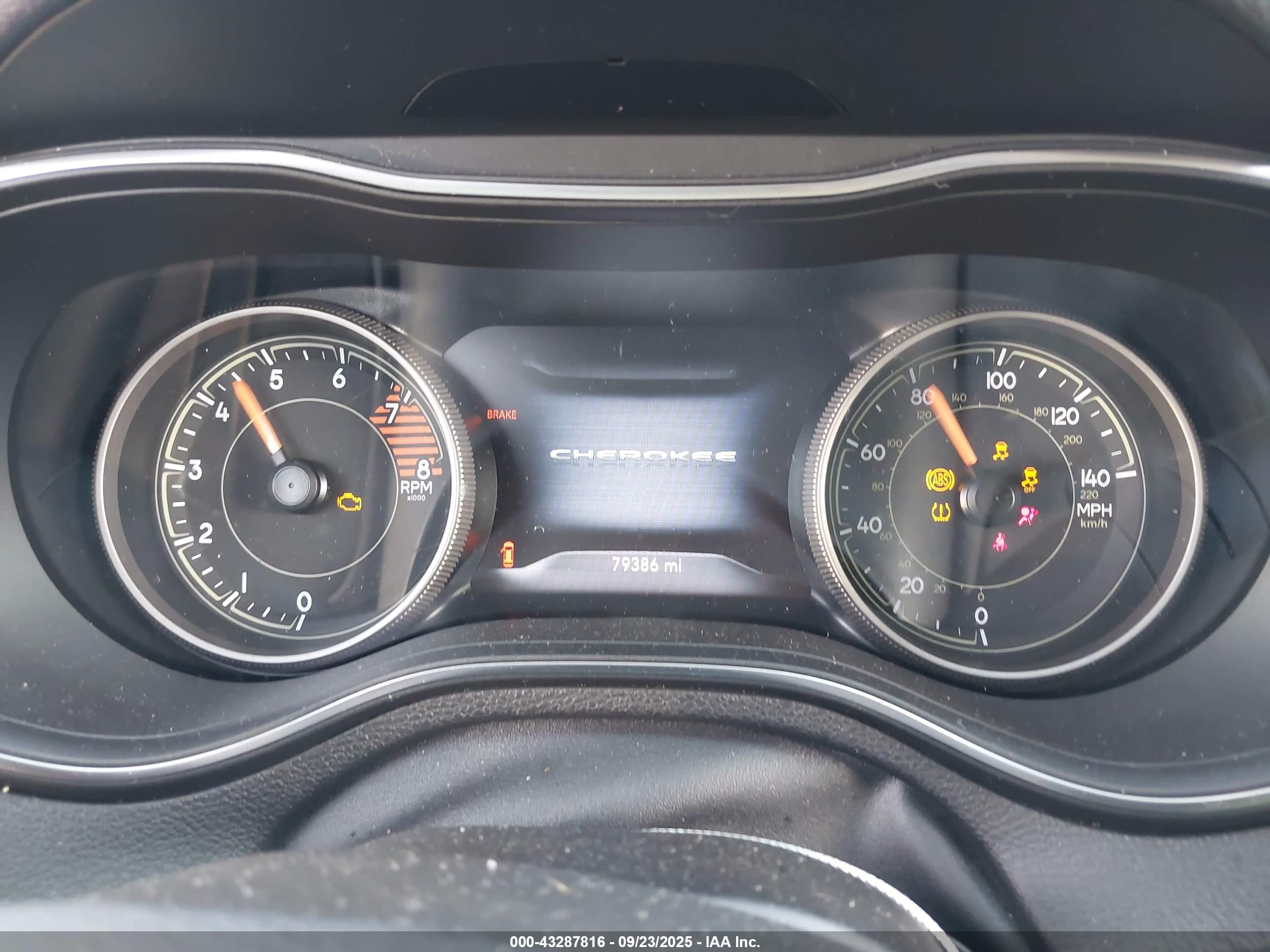 JEEP CHEROKEE image 7