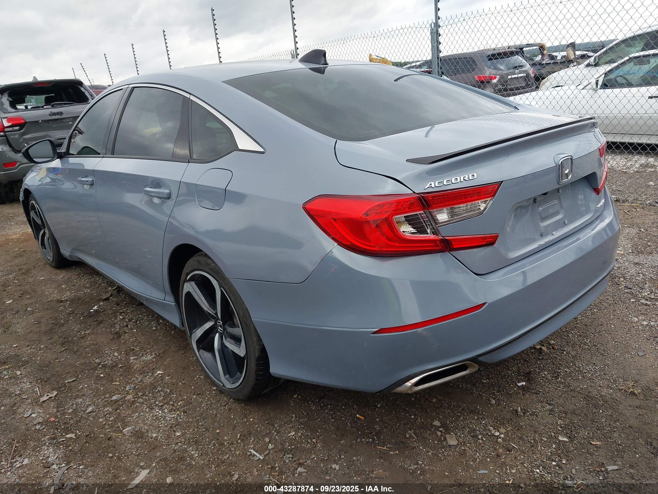 HONDA ACCORD image 3