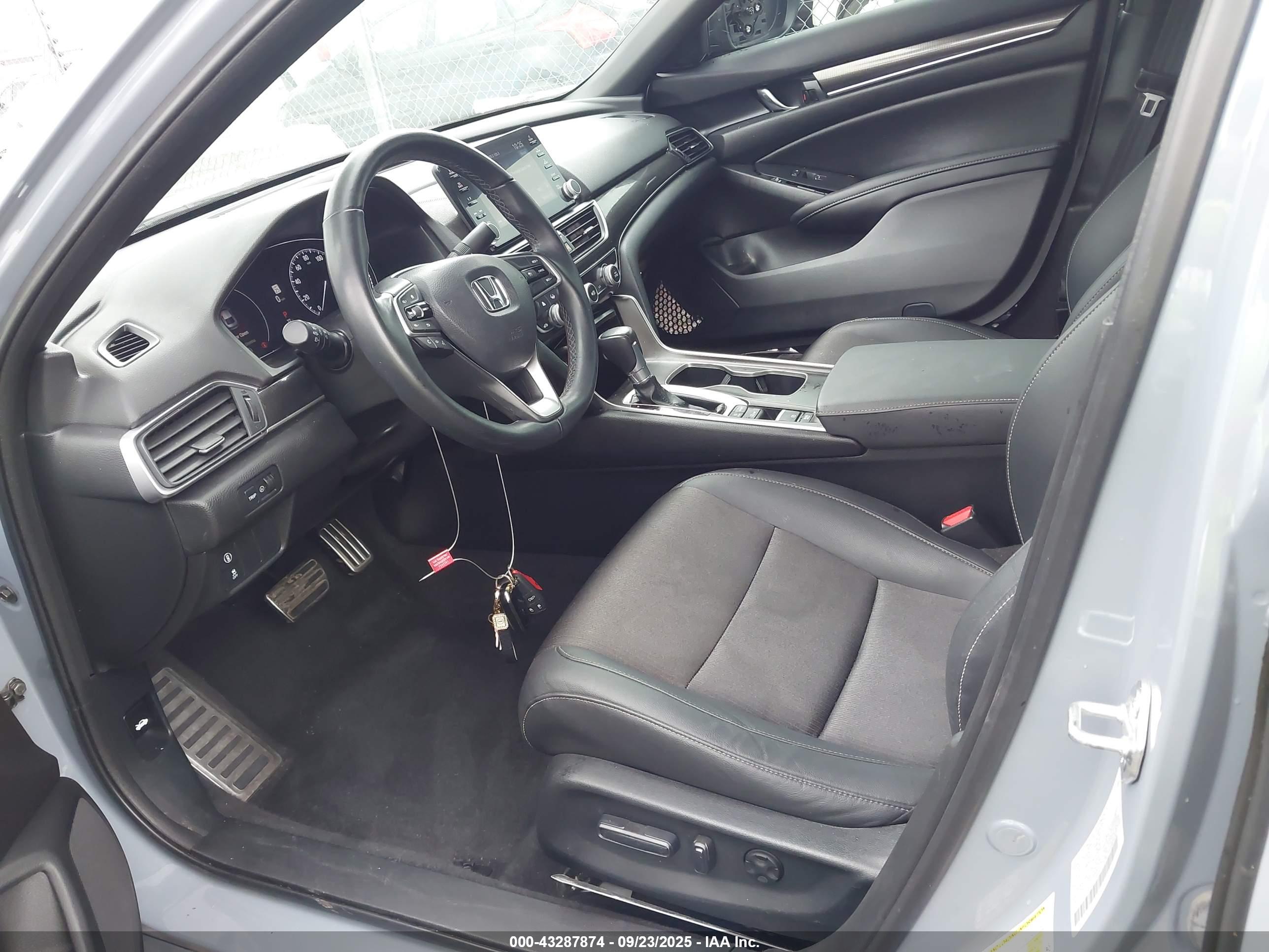 HONDA ACCORD image 5
