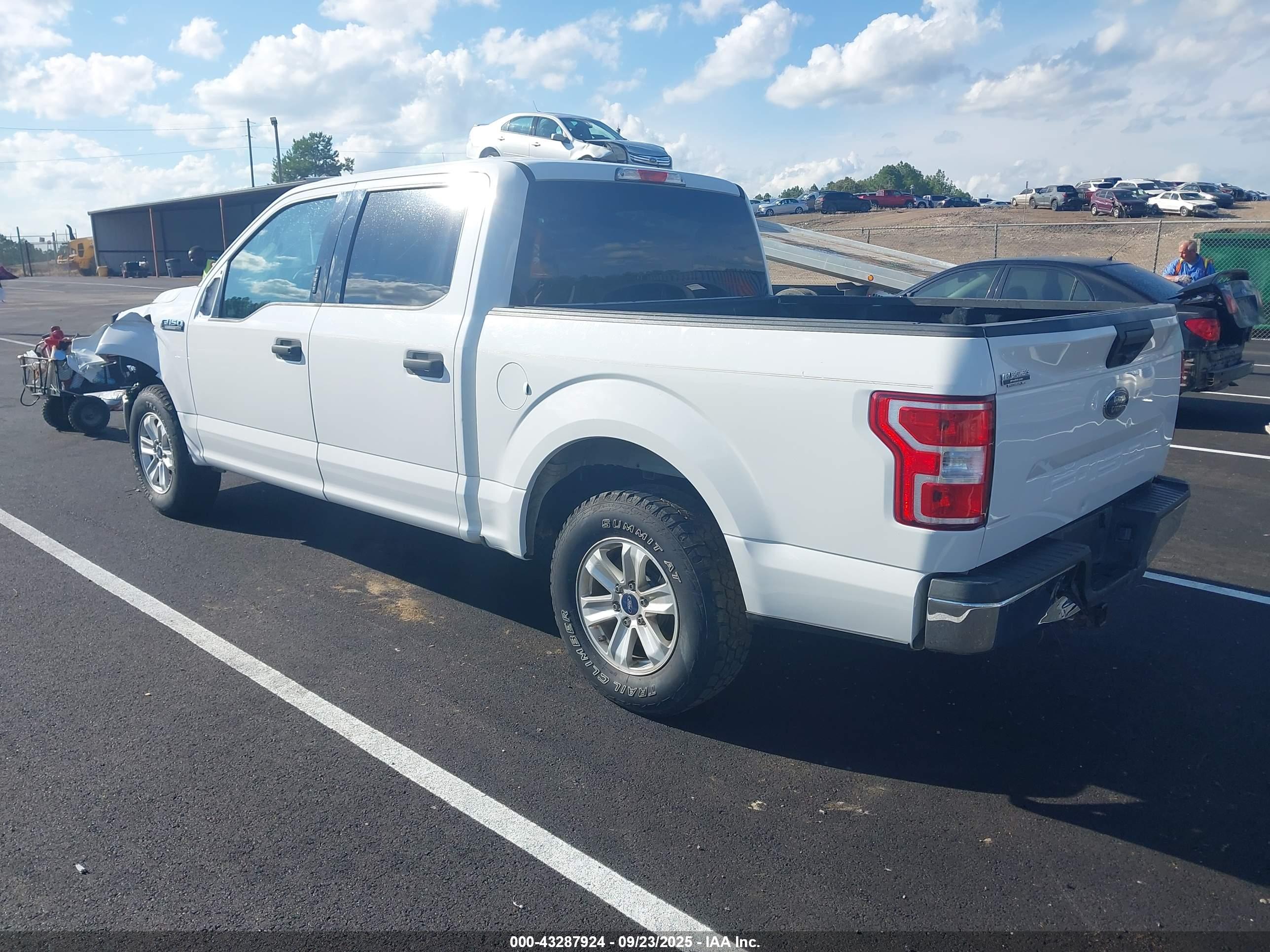 FORD F-150 image 3