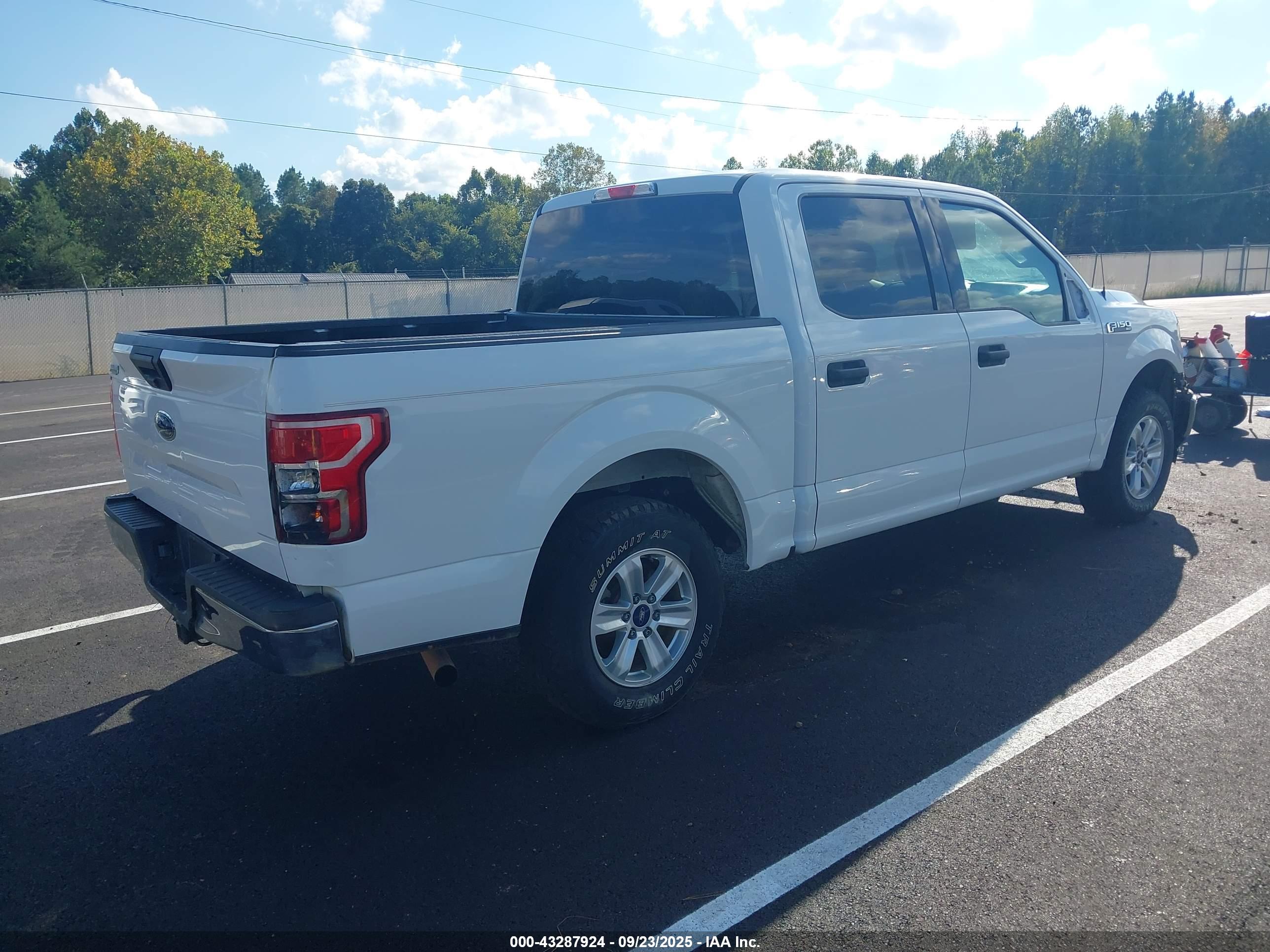 FORD F-150 image 4
