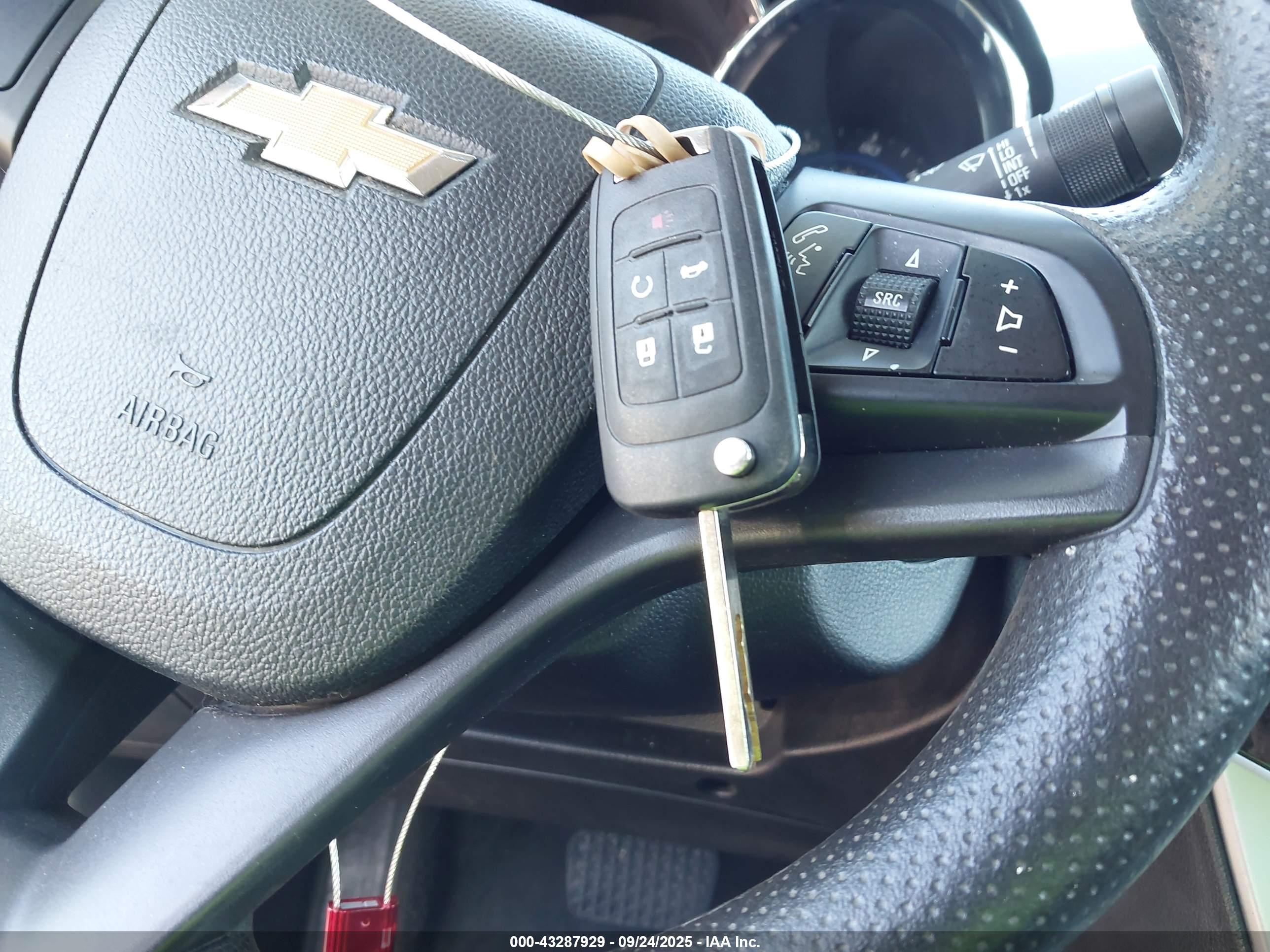 CHEVROLET CRUZE image 11