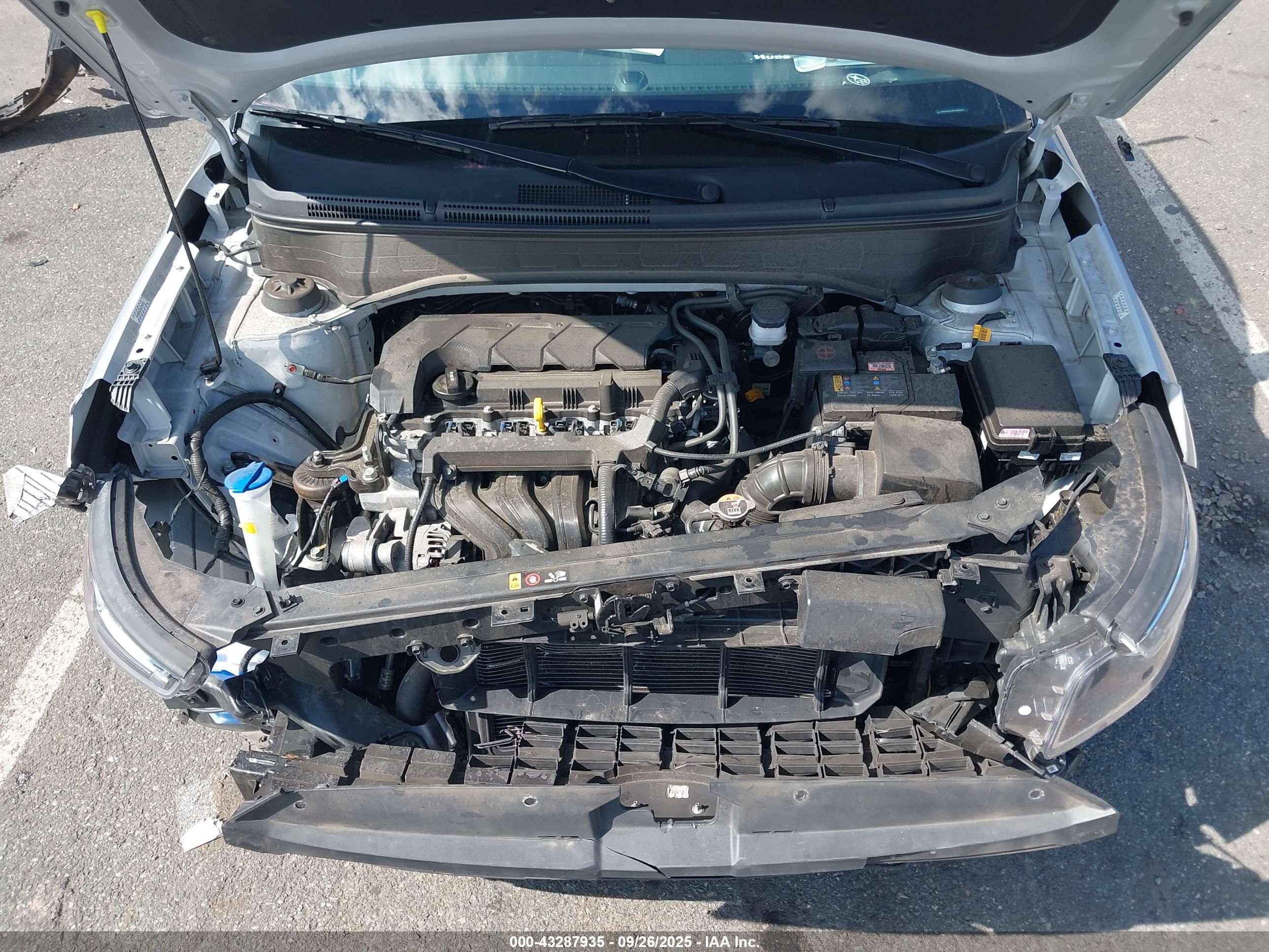 HYUNDAI VENUE image 10