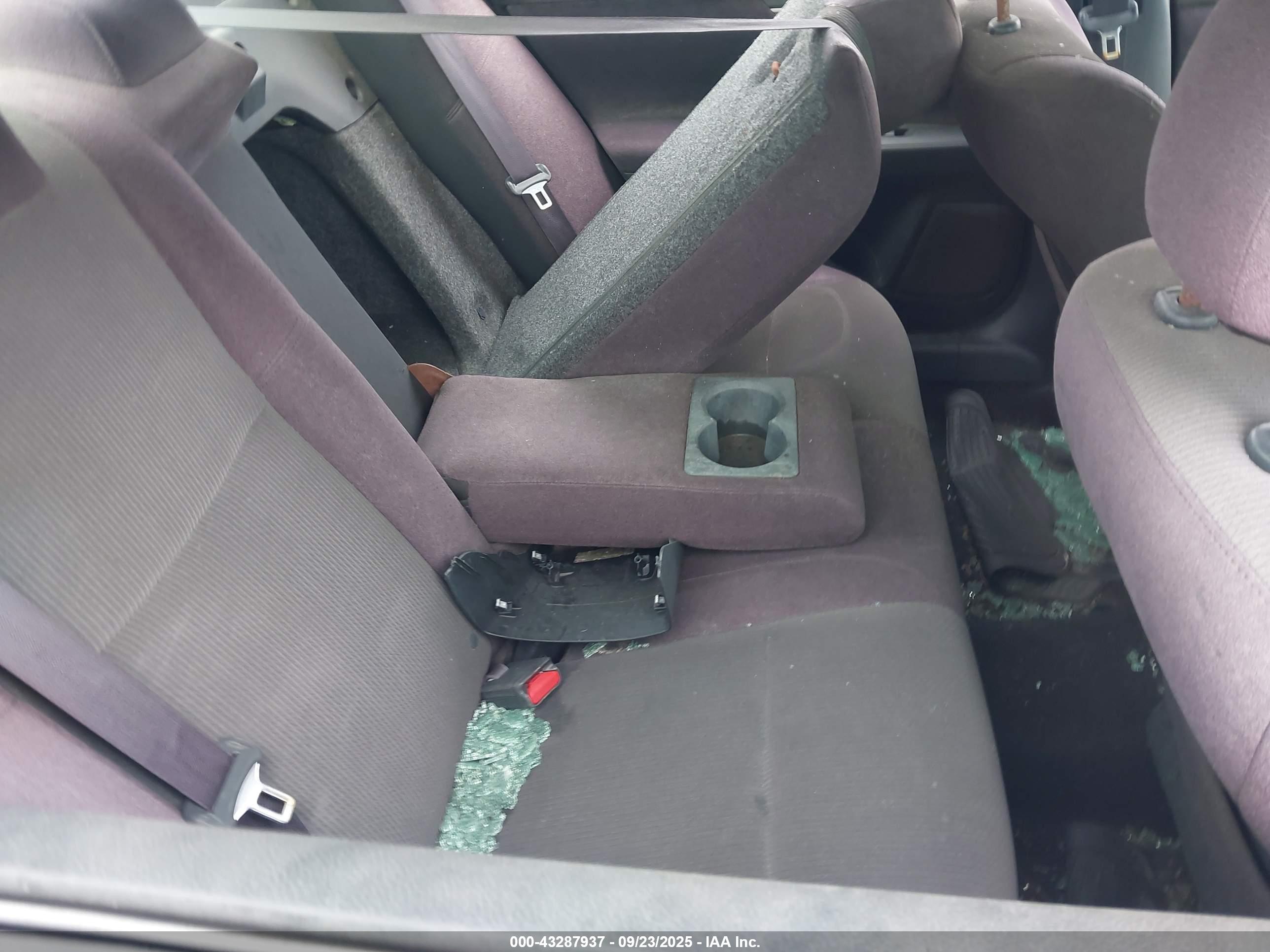 NISSAN ALTIMA image 8
