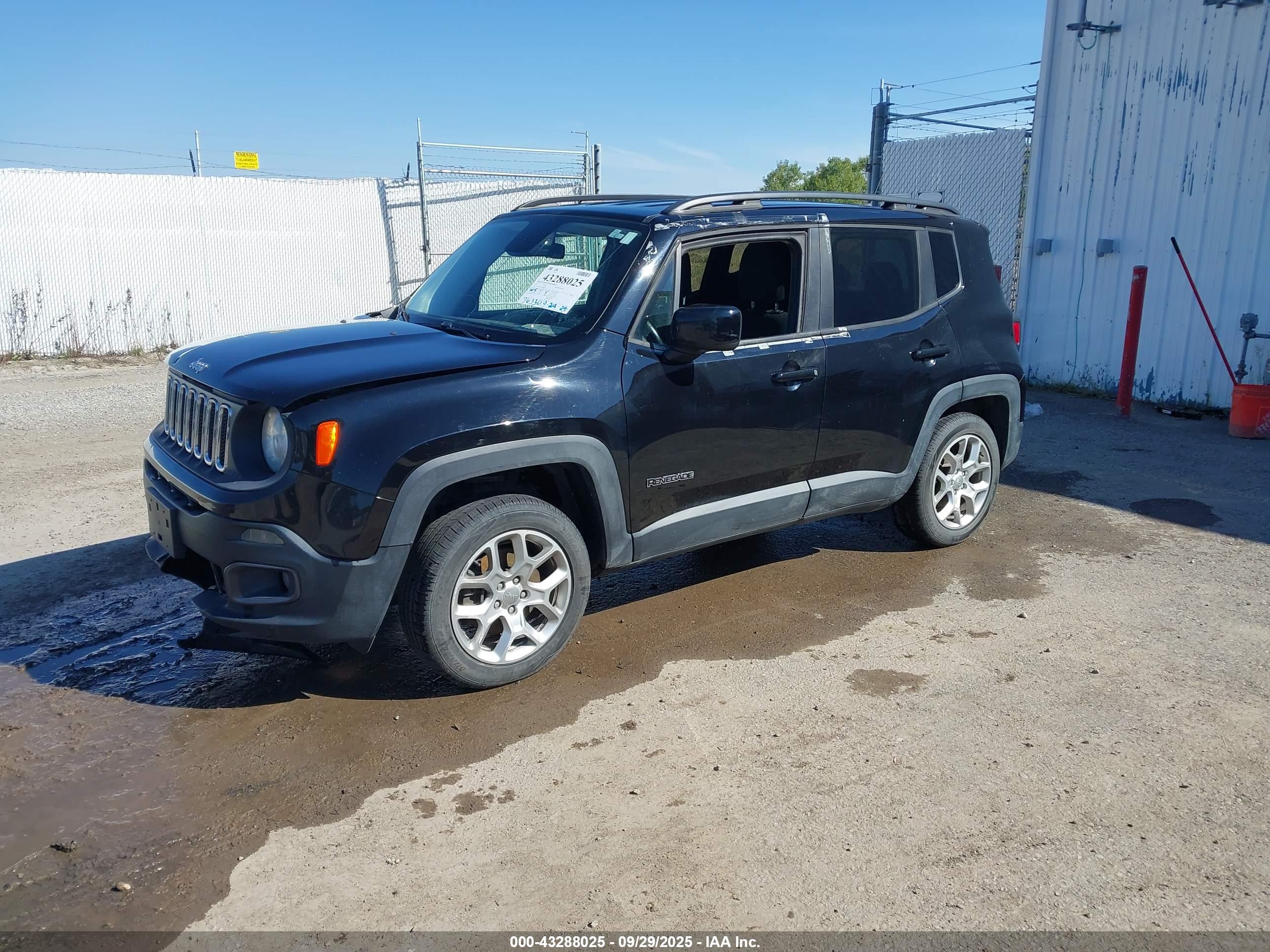 JEEP RENEGADE image 2