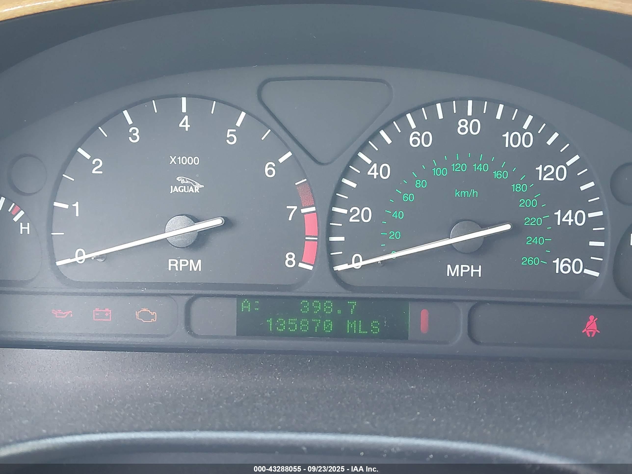 JAGUAR S-TYPE image 7