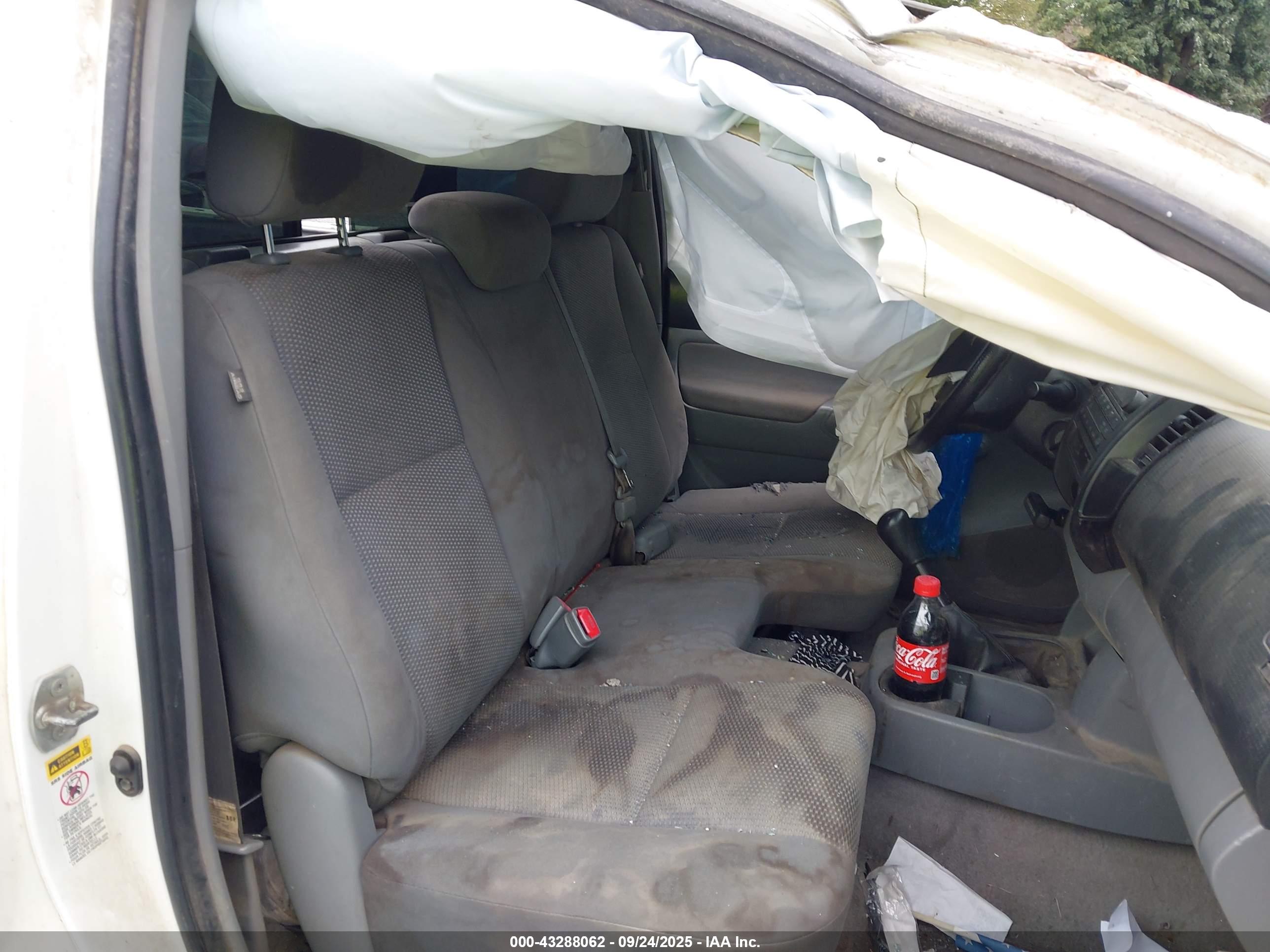 TOYOTA TACOMA image 5