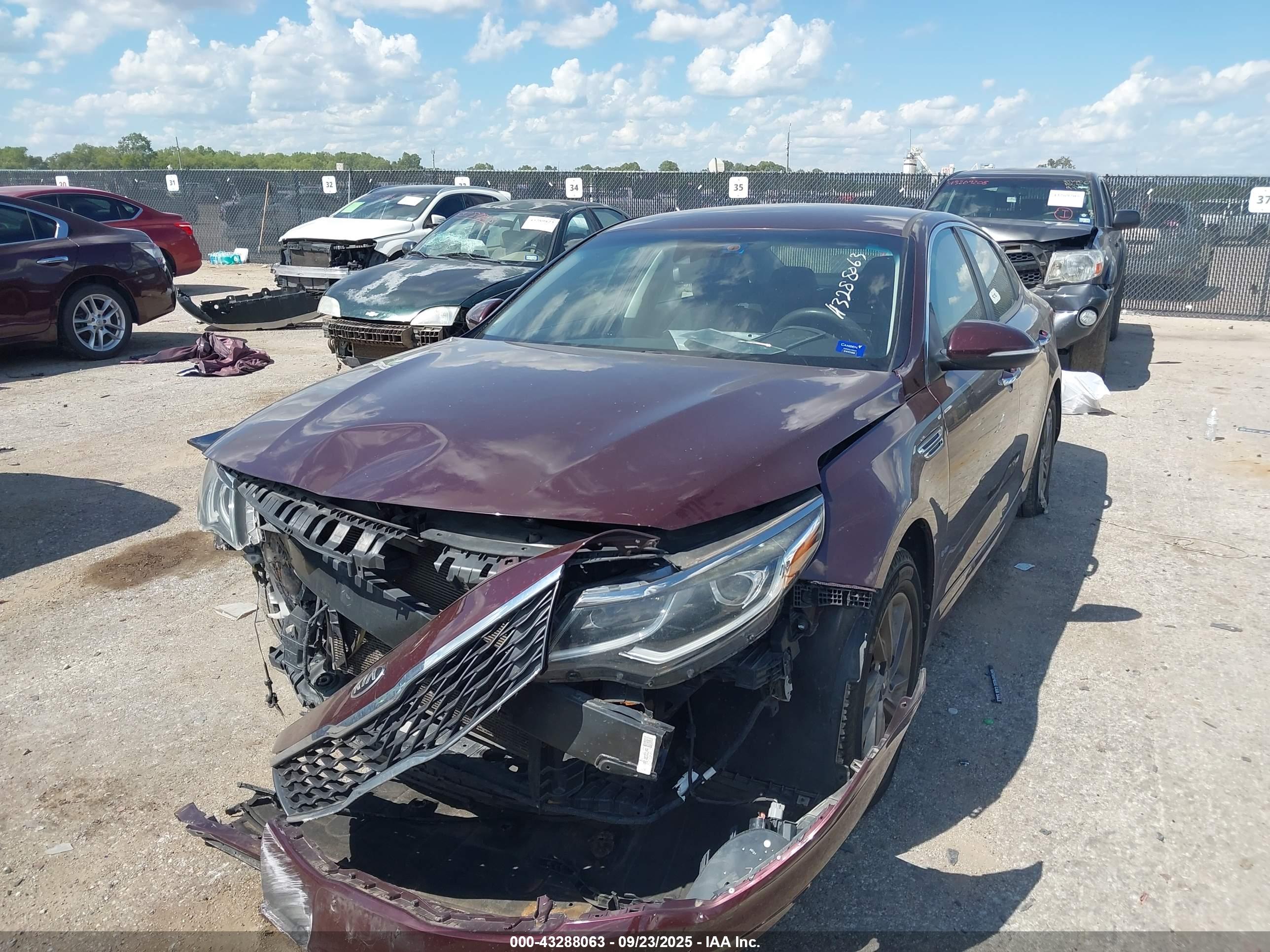 KIA OPTIMA image 2