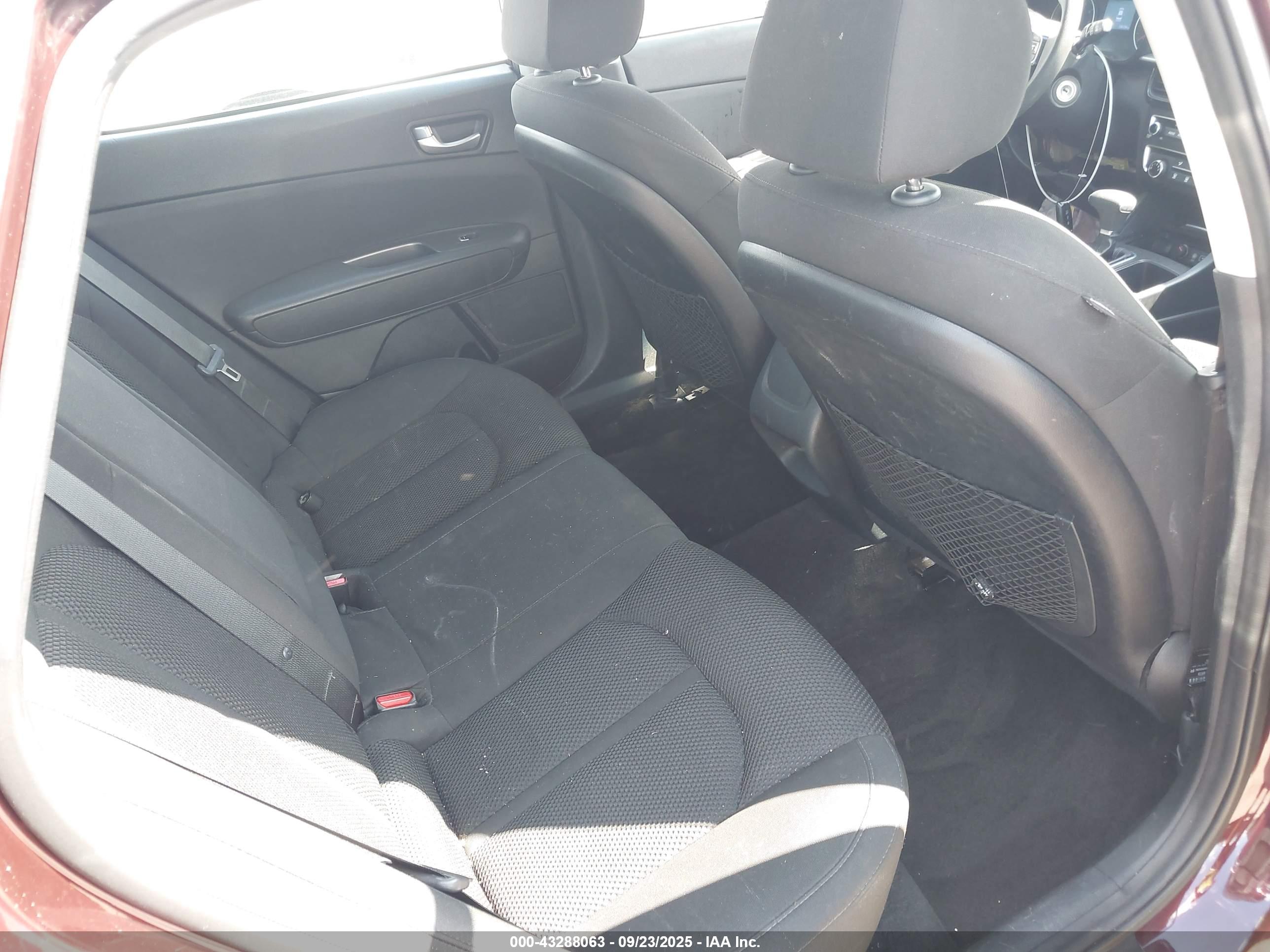 KIA OPTIMA image 8