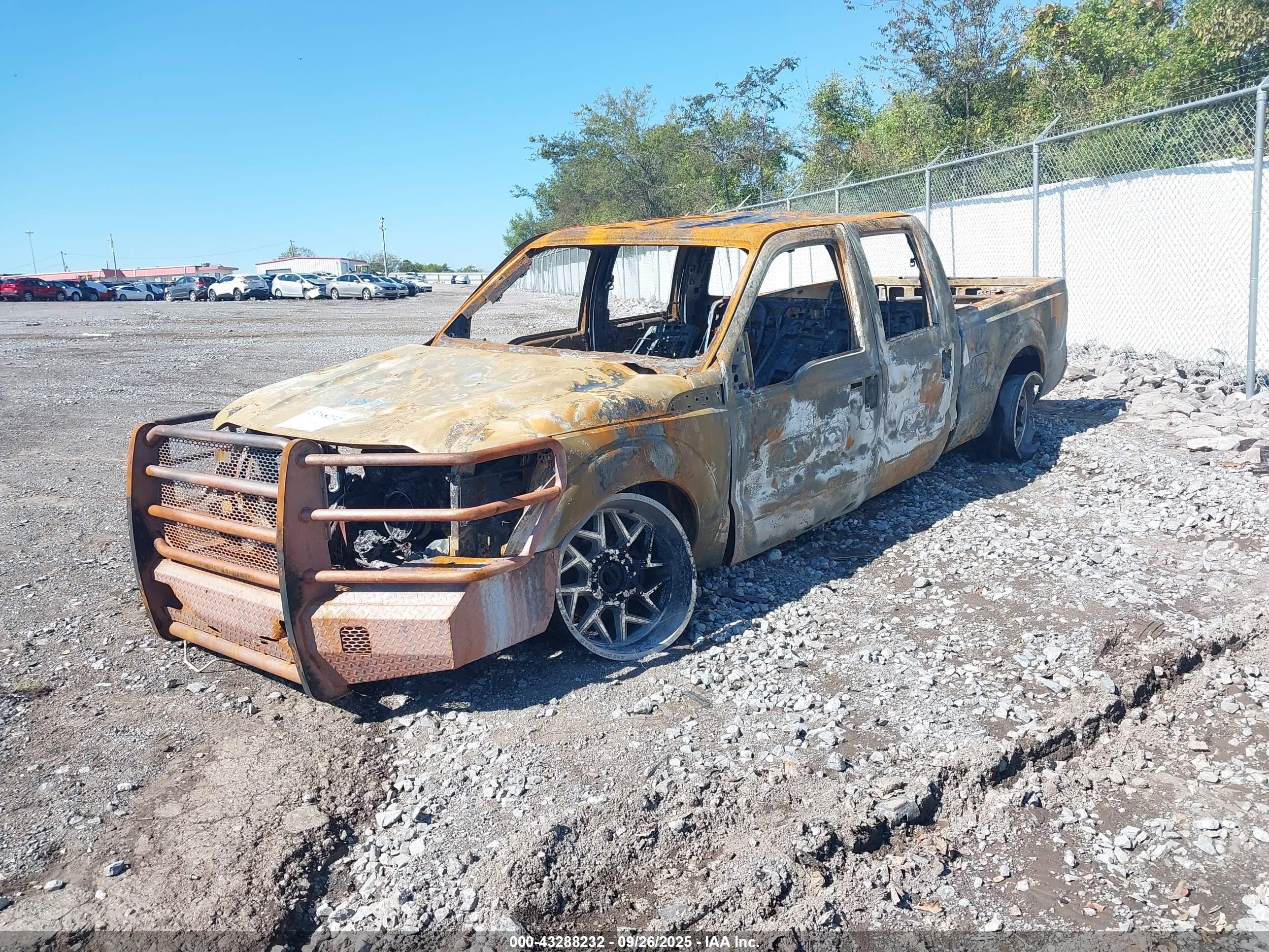 FORD F-250 image 2