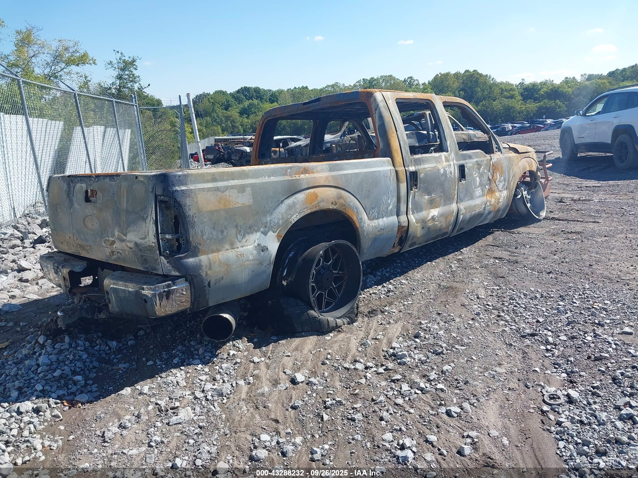 FORD F-250 image 4