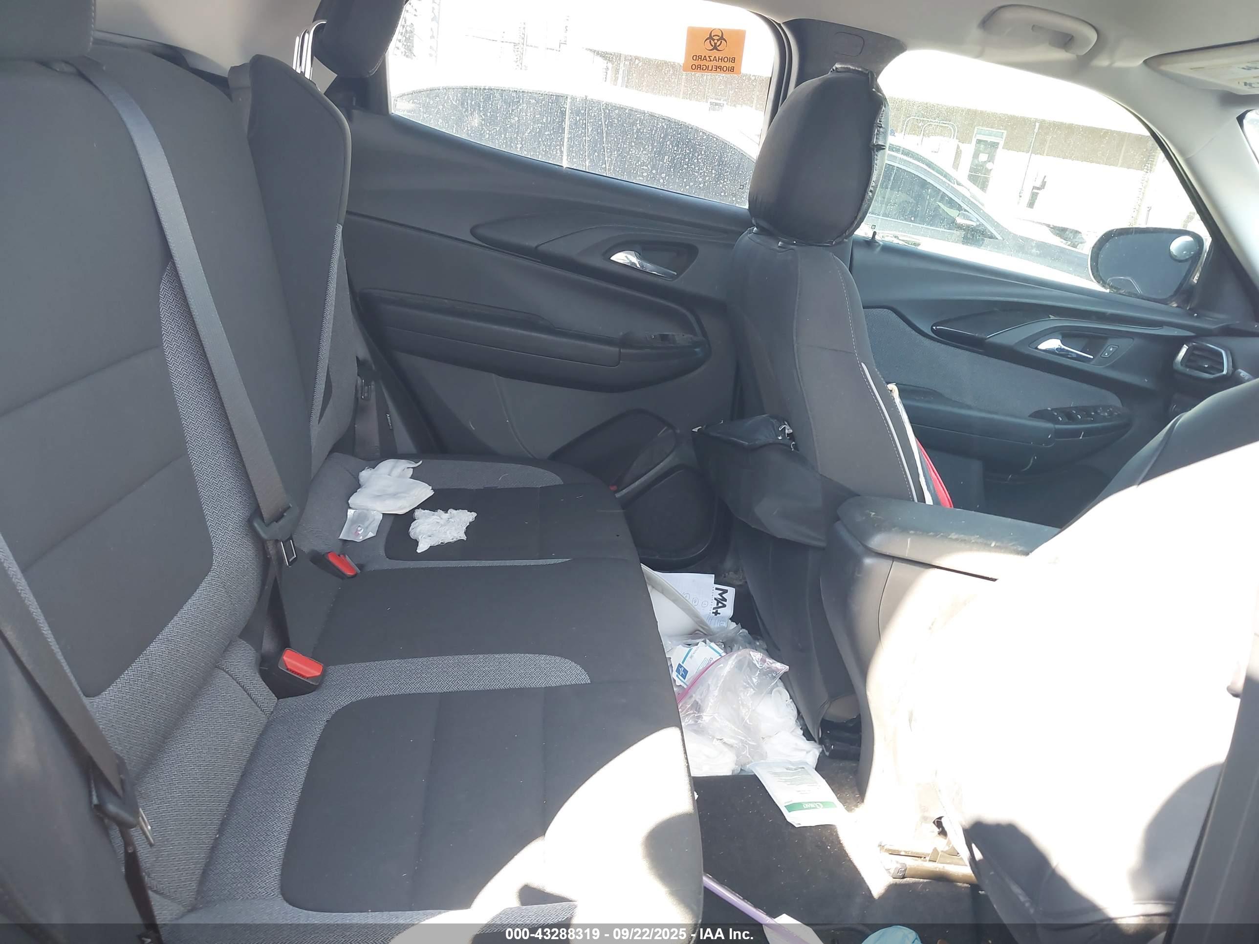 CHEVROLET TRAILBLAZER image 8