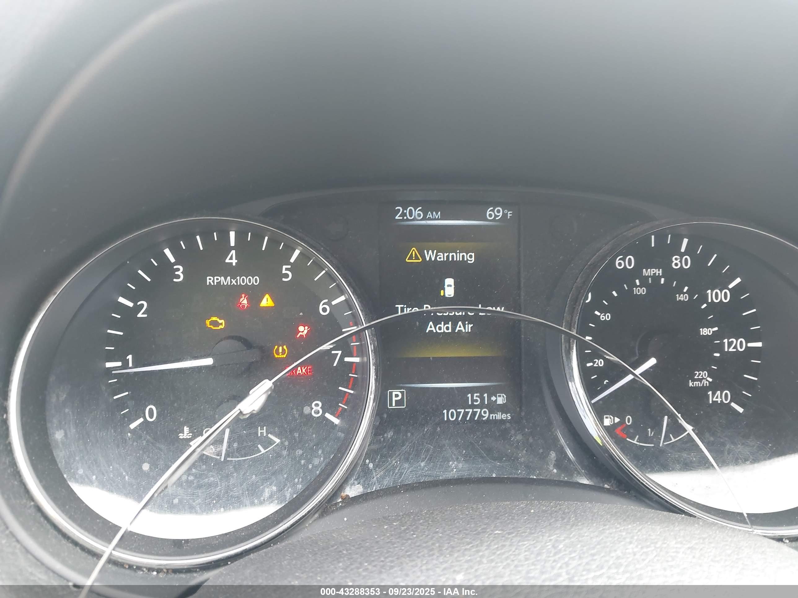 NISSAN ROGUE image 7