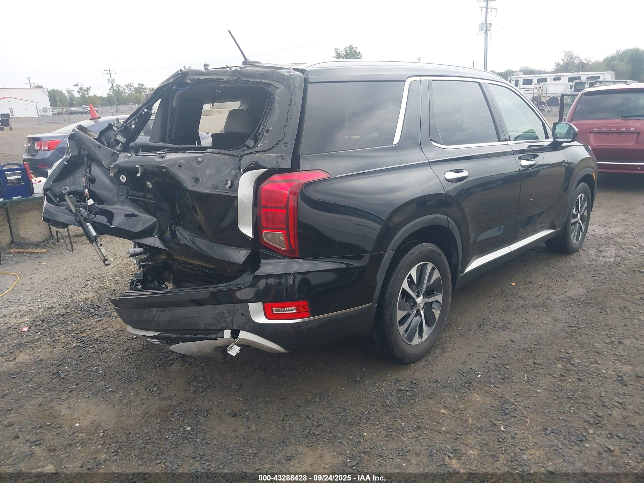 HYUNDAI PALISADE image 4