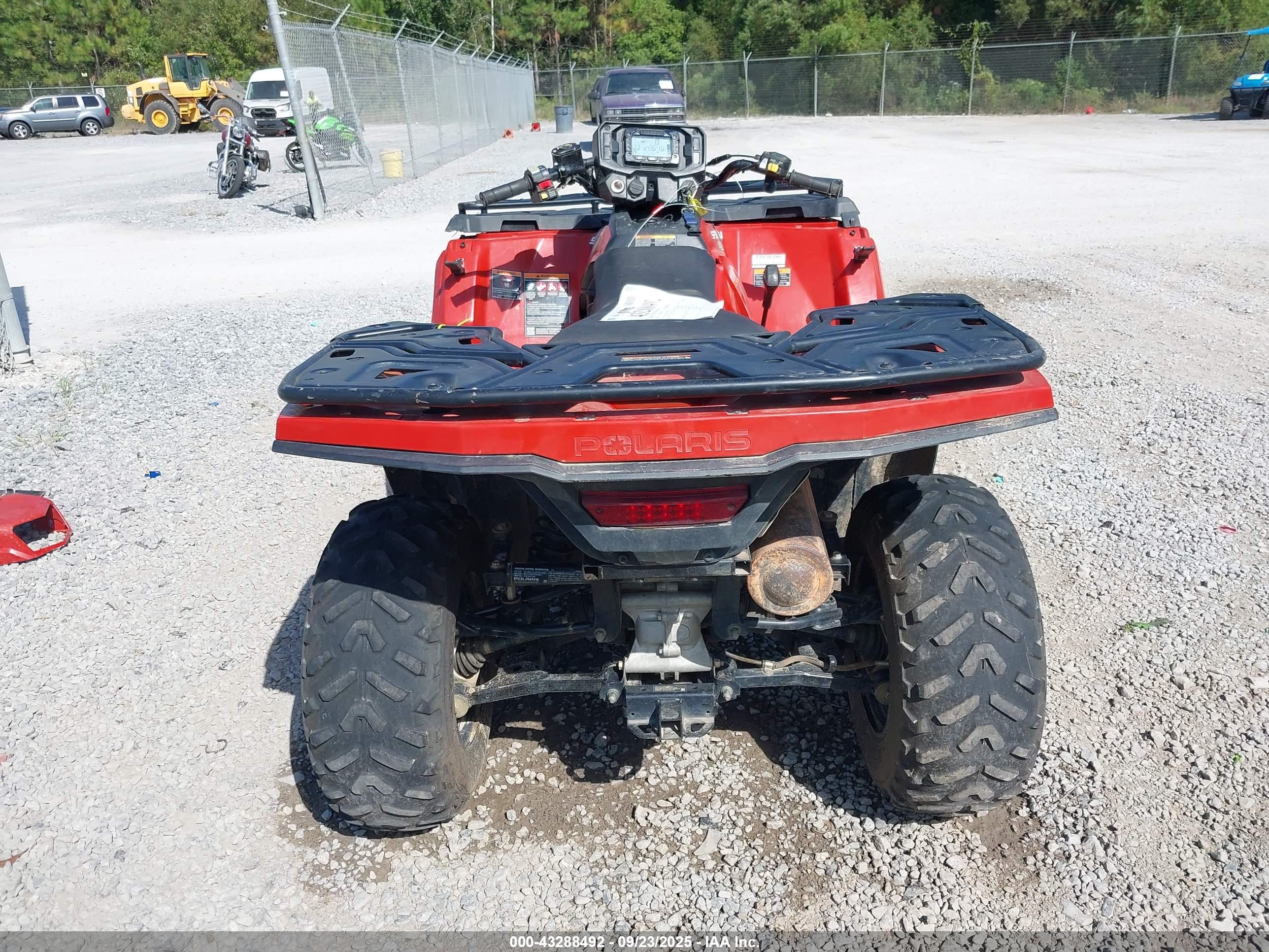 POLARIS SPORTSMAN image 6