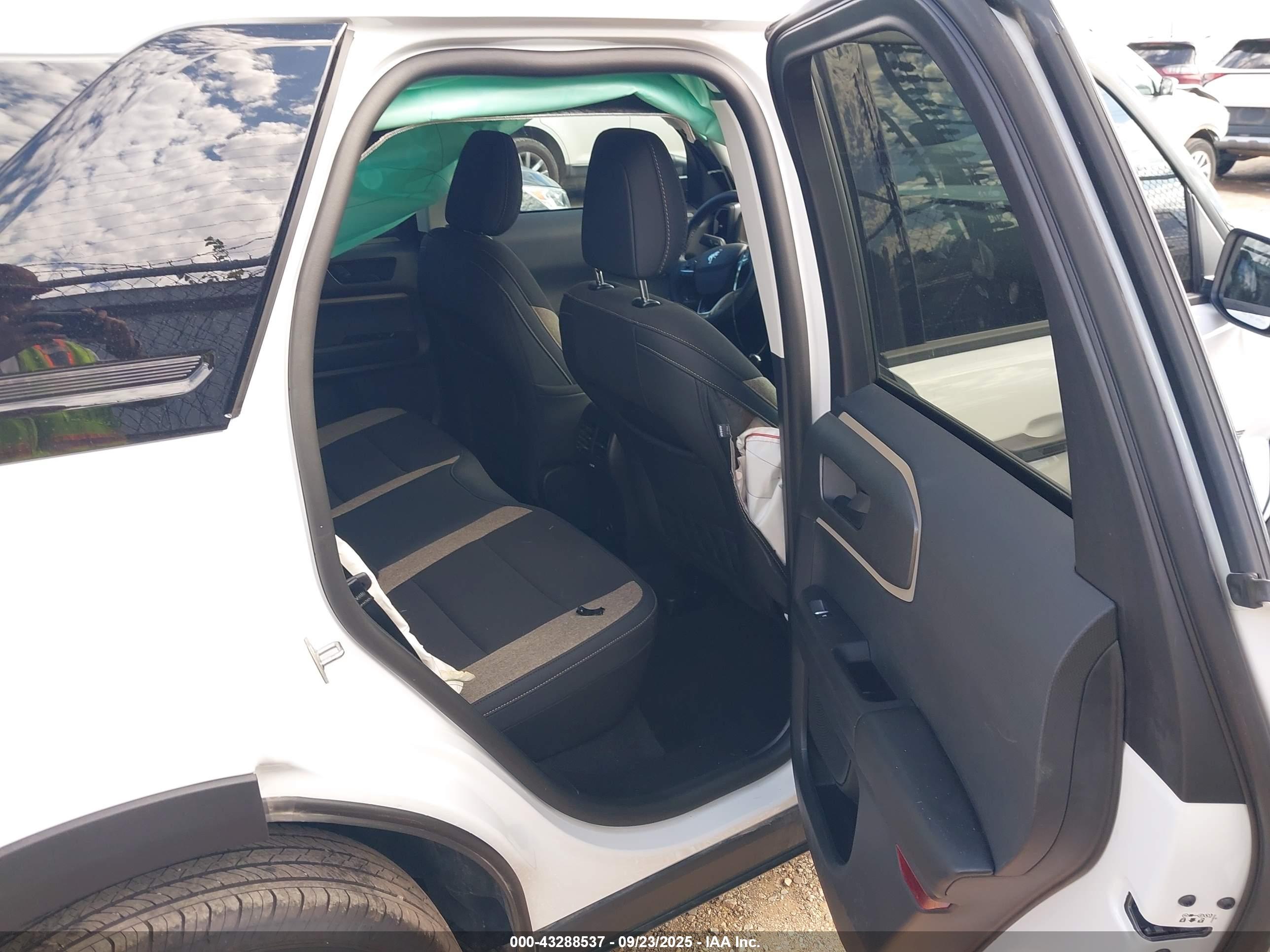 FORD BRONCO image 8