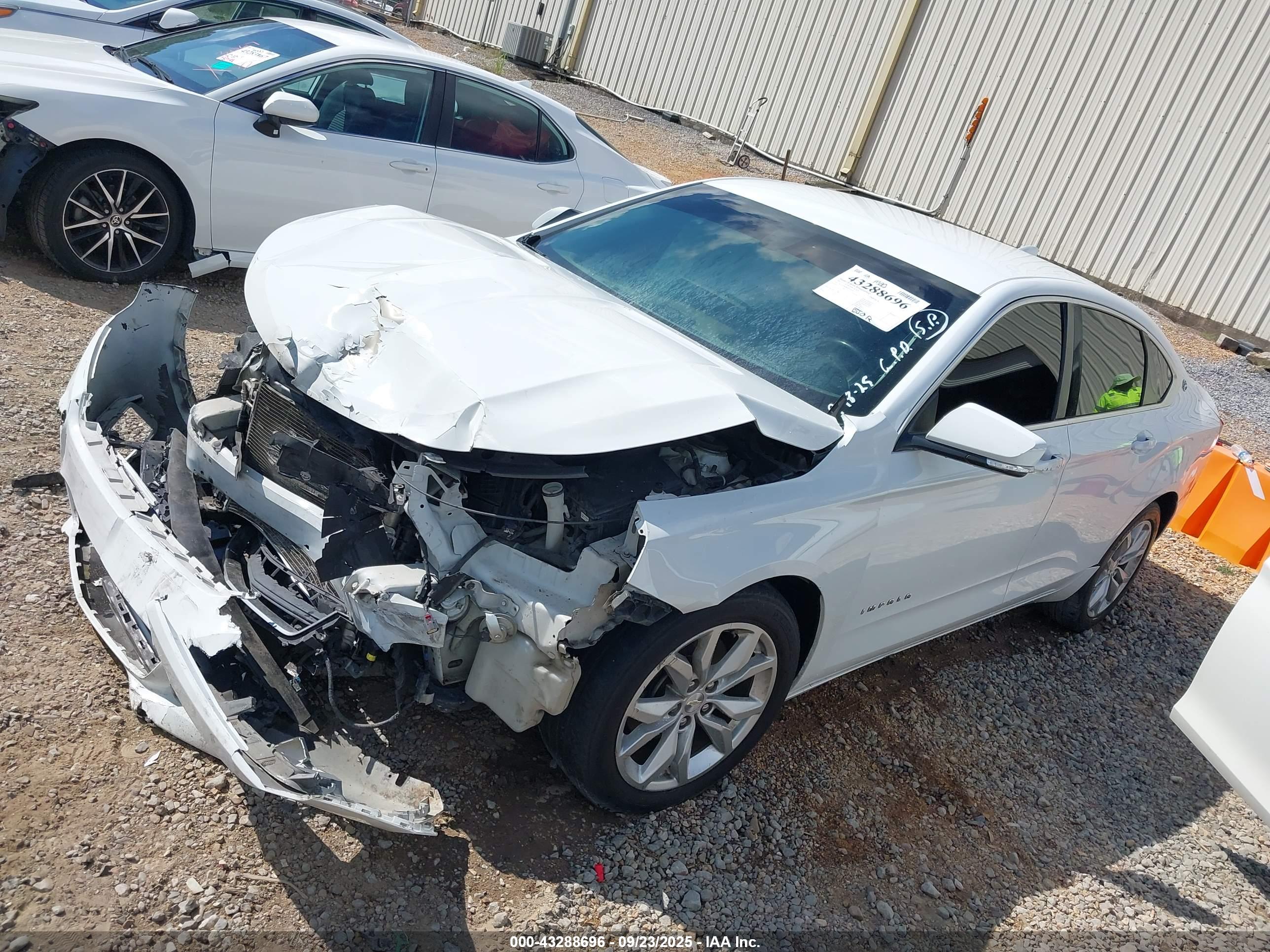 CHEVROLET IMPALA image 2