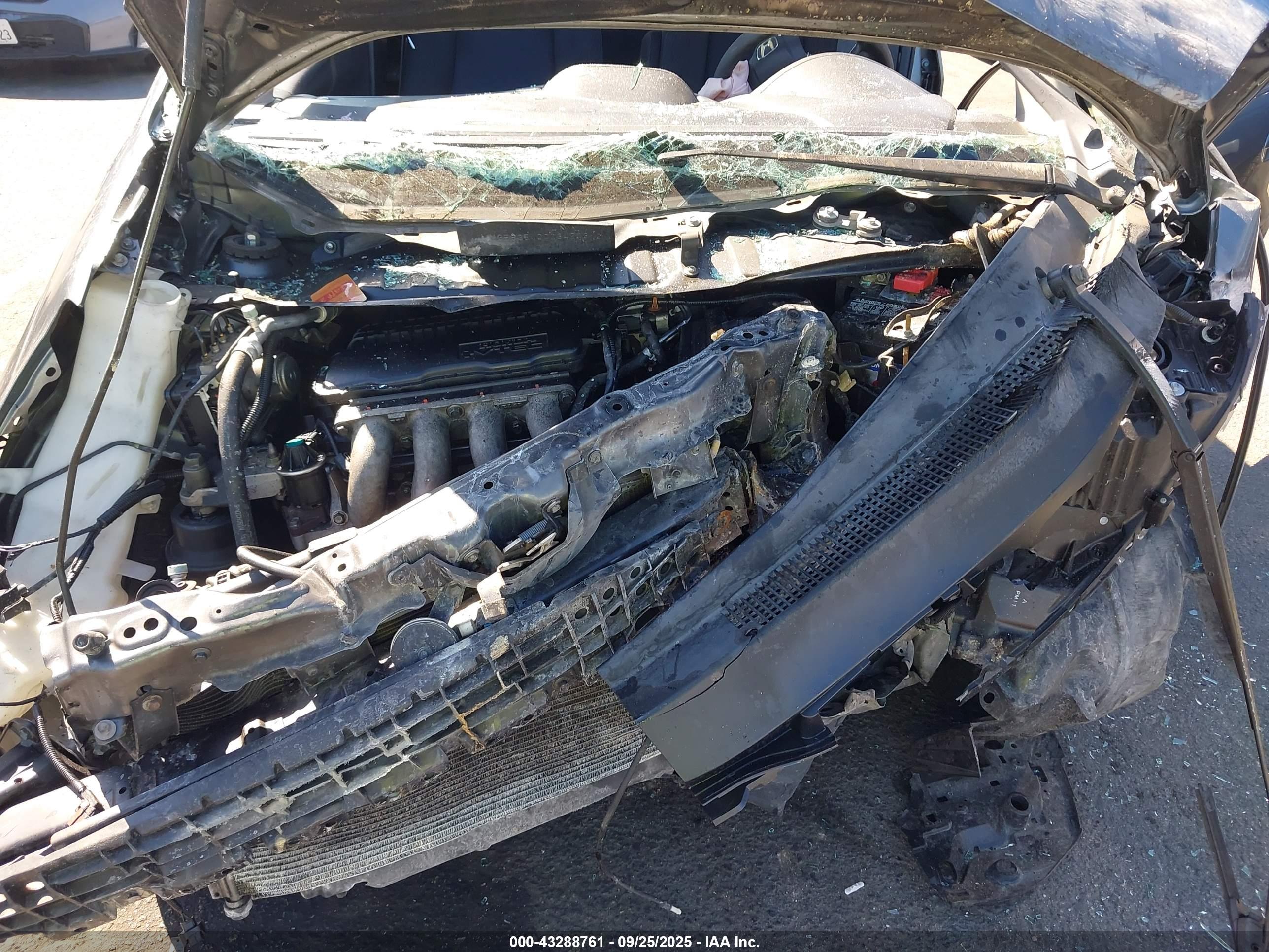 HONDA FIT image 10
