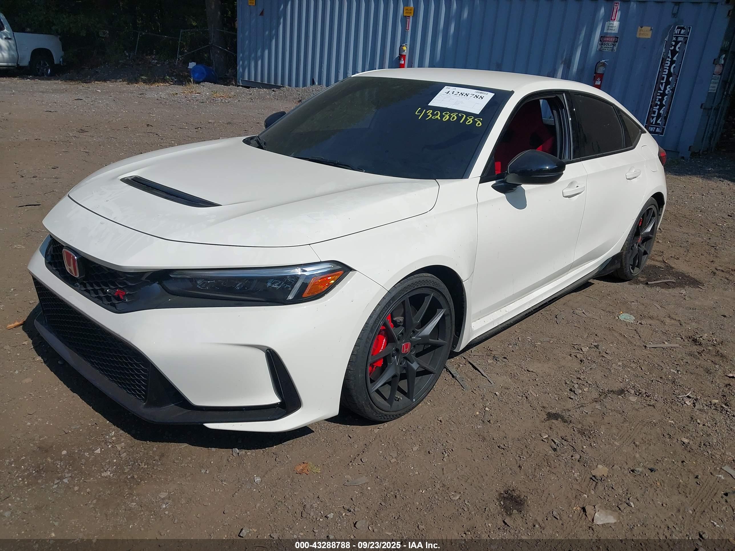 HONDA CIVIC image 2