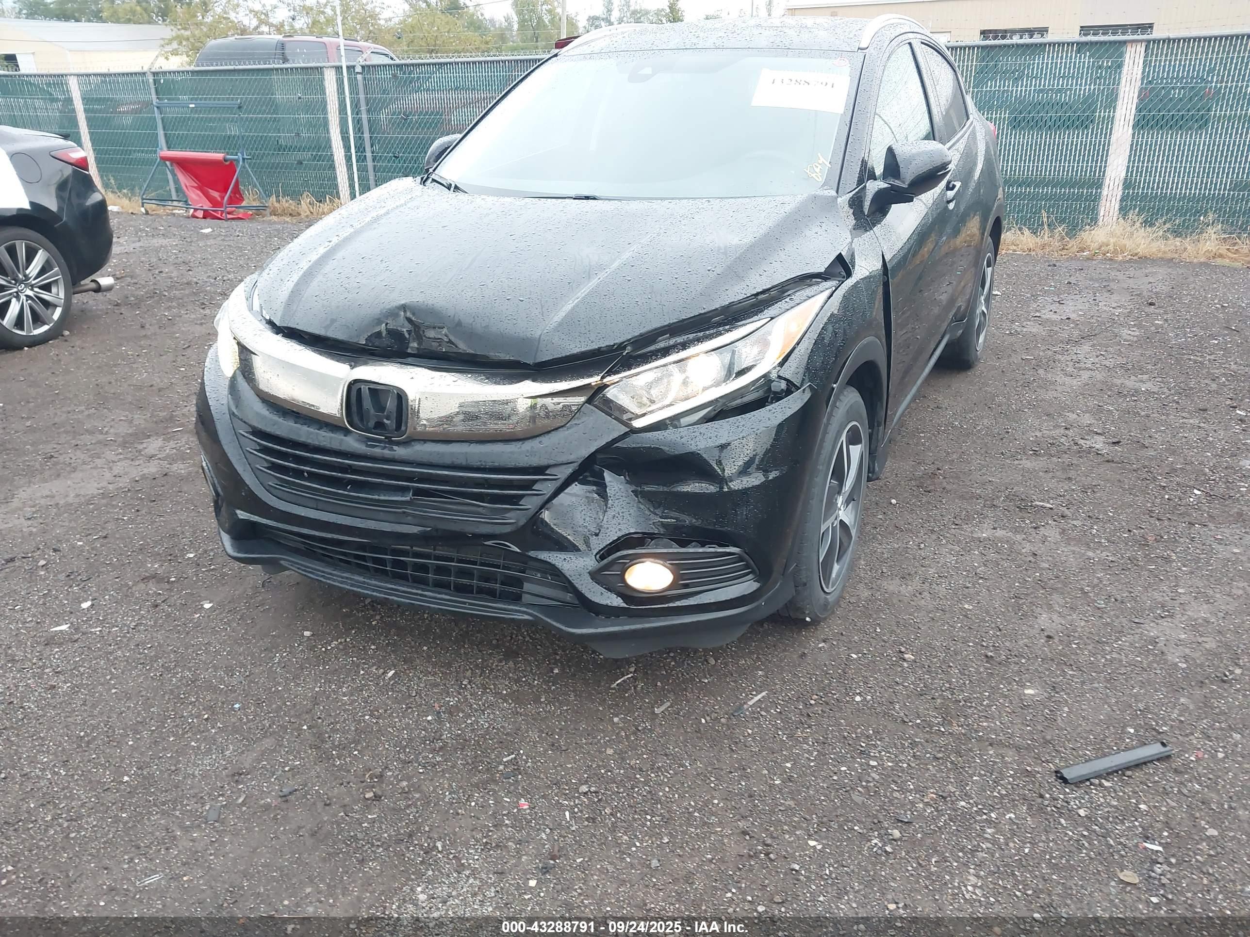 HONDA HR-V image 6