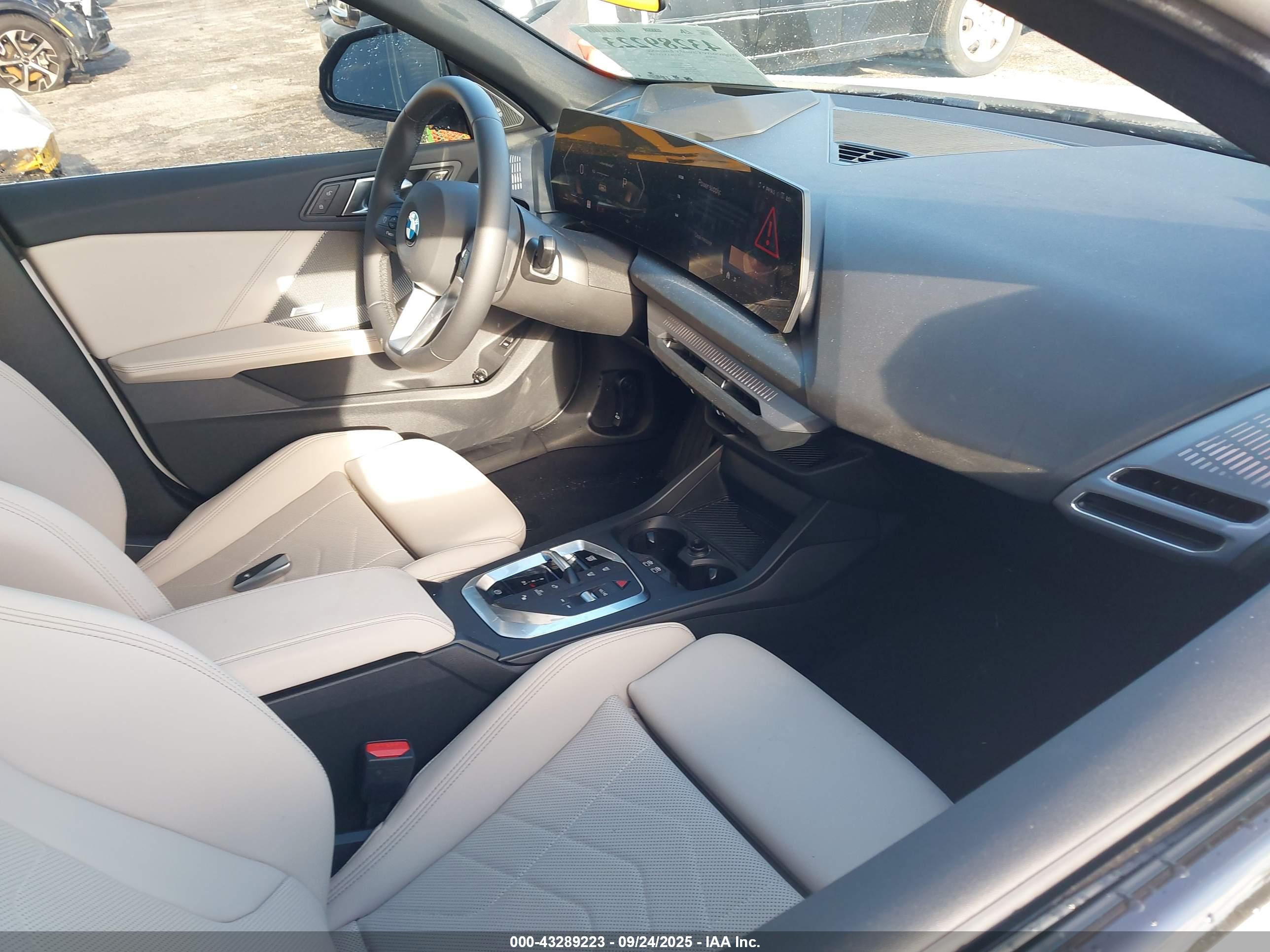 BMW 228 image 5
