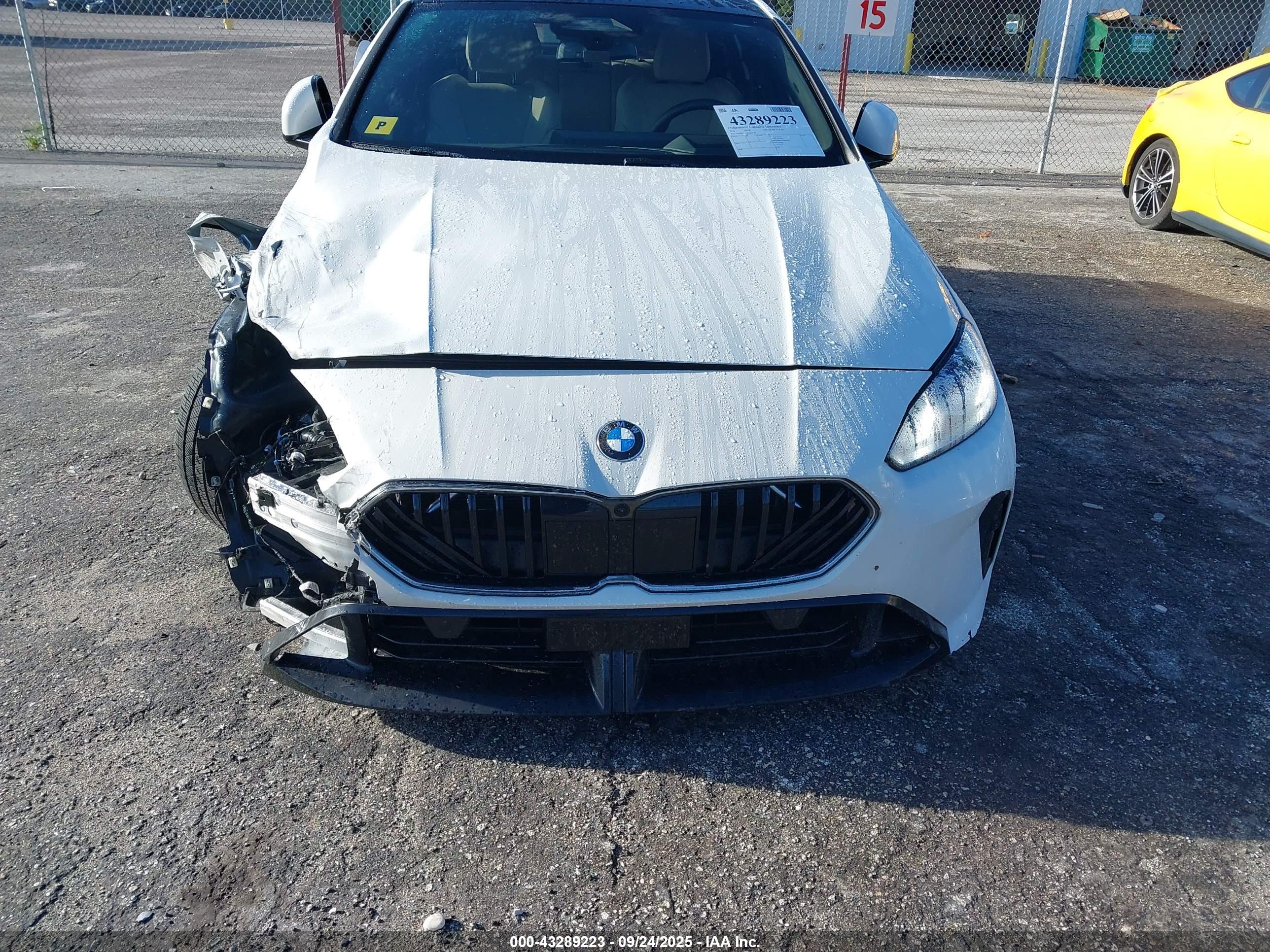 BMW 228 image 6