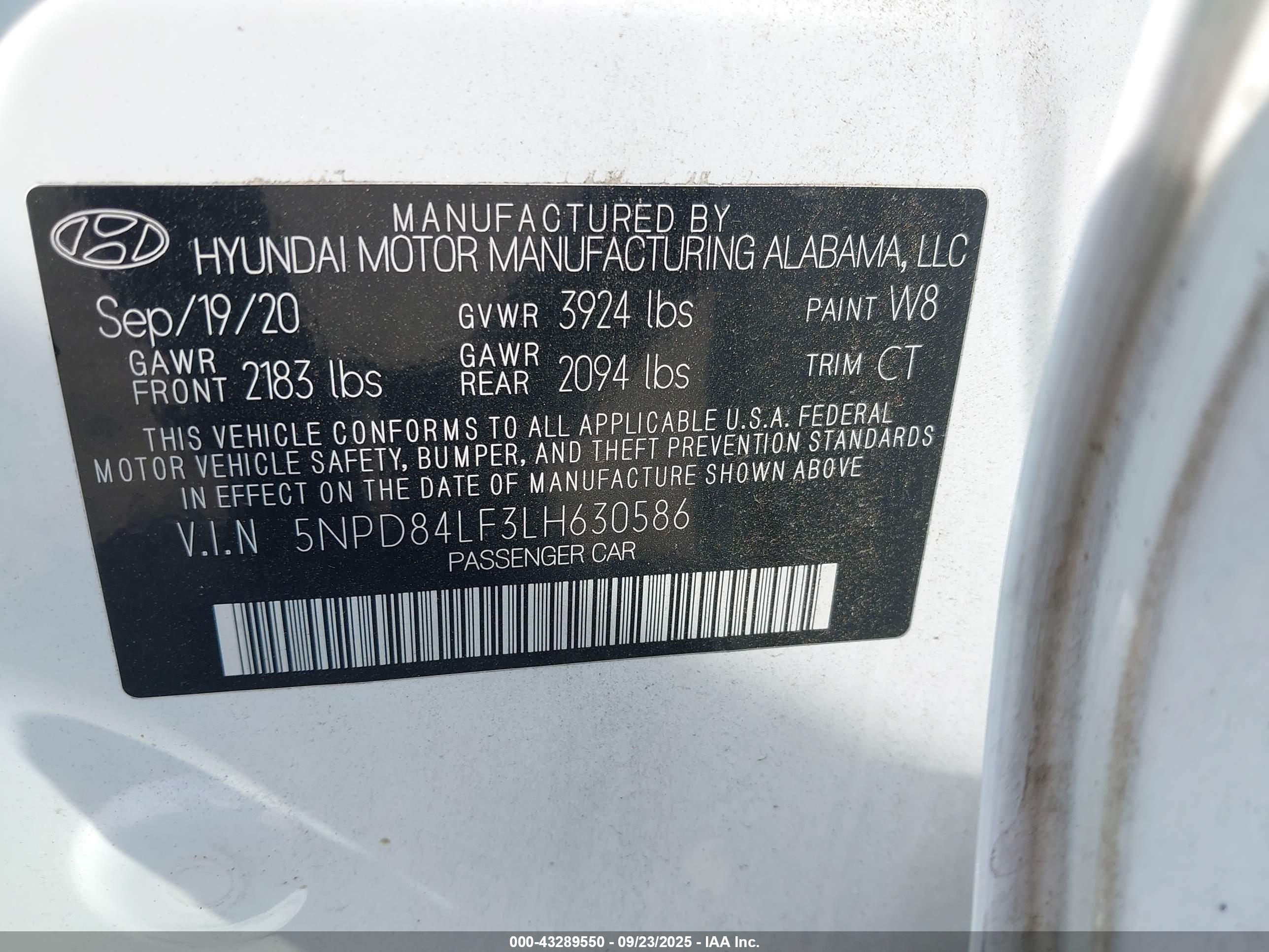 HYUNDAI ELANTRA image 9