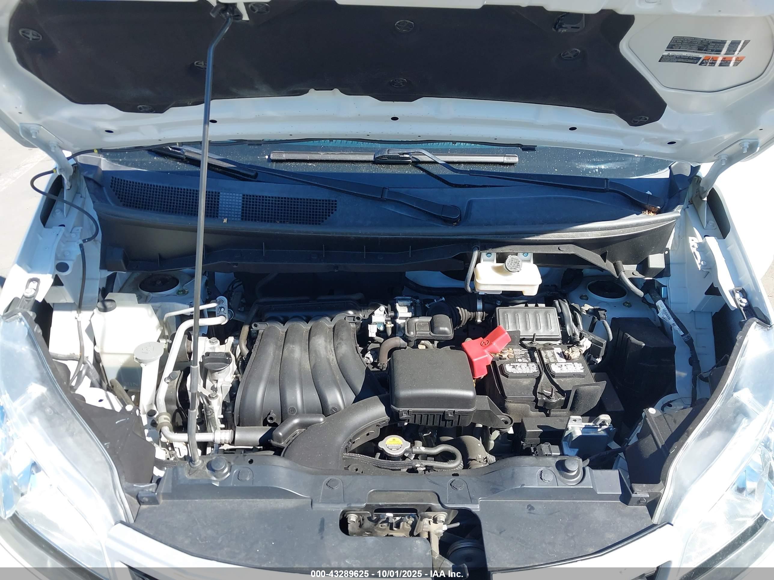NISSAN NV200 image 10