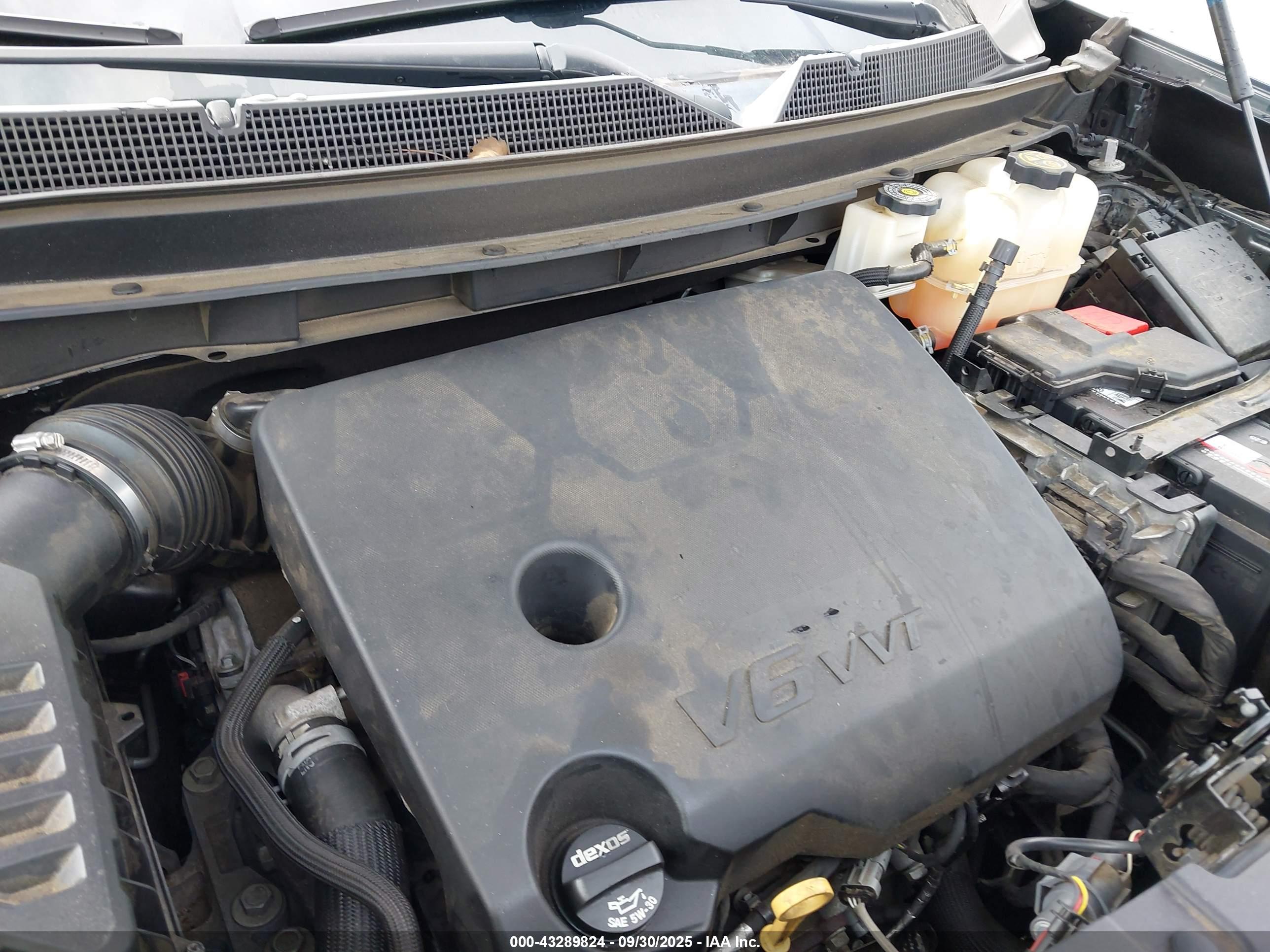CHEVROLET TRAVERSE image 10