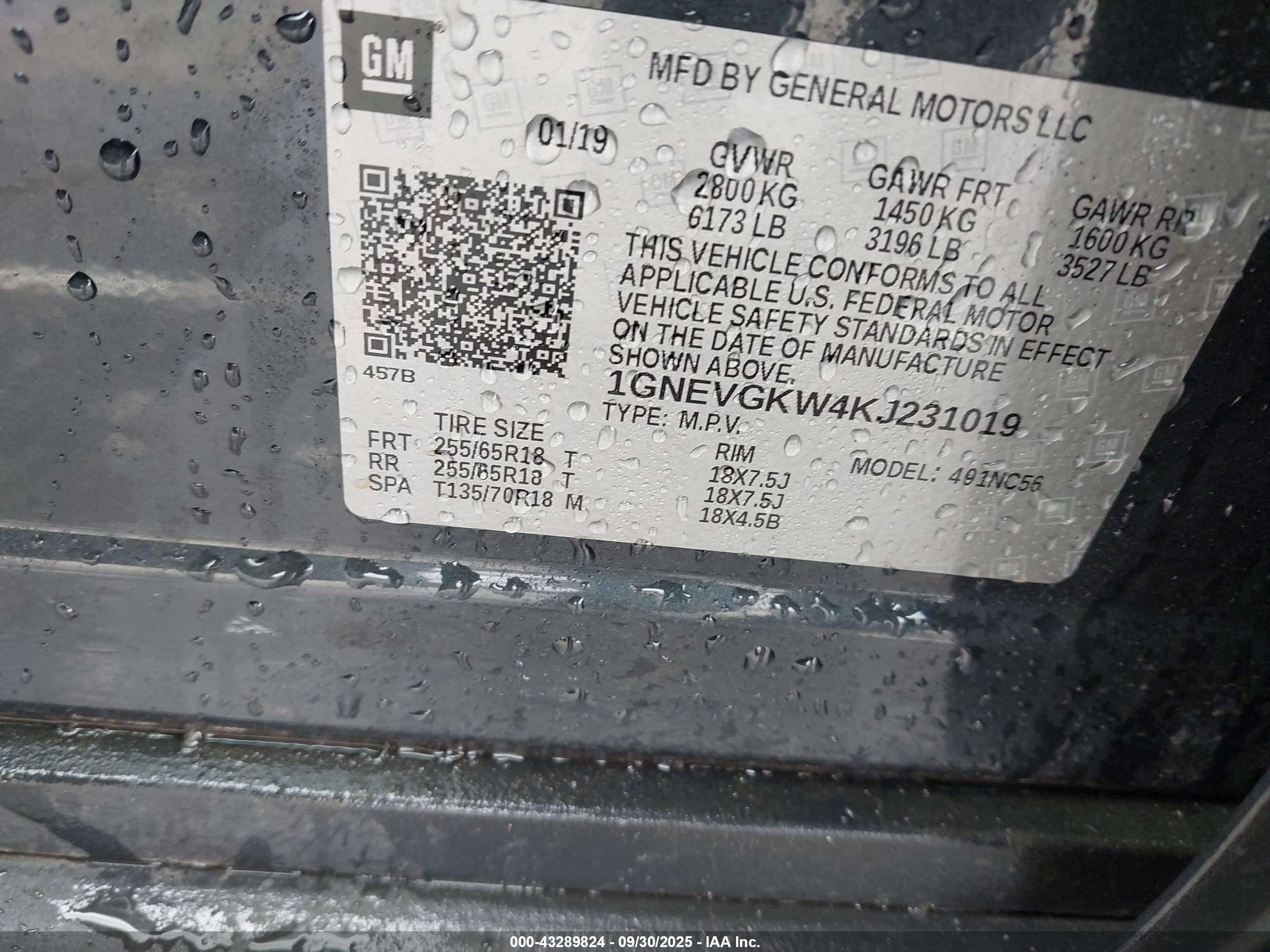 CHEVROLET TRAVERSE image 9