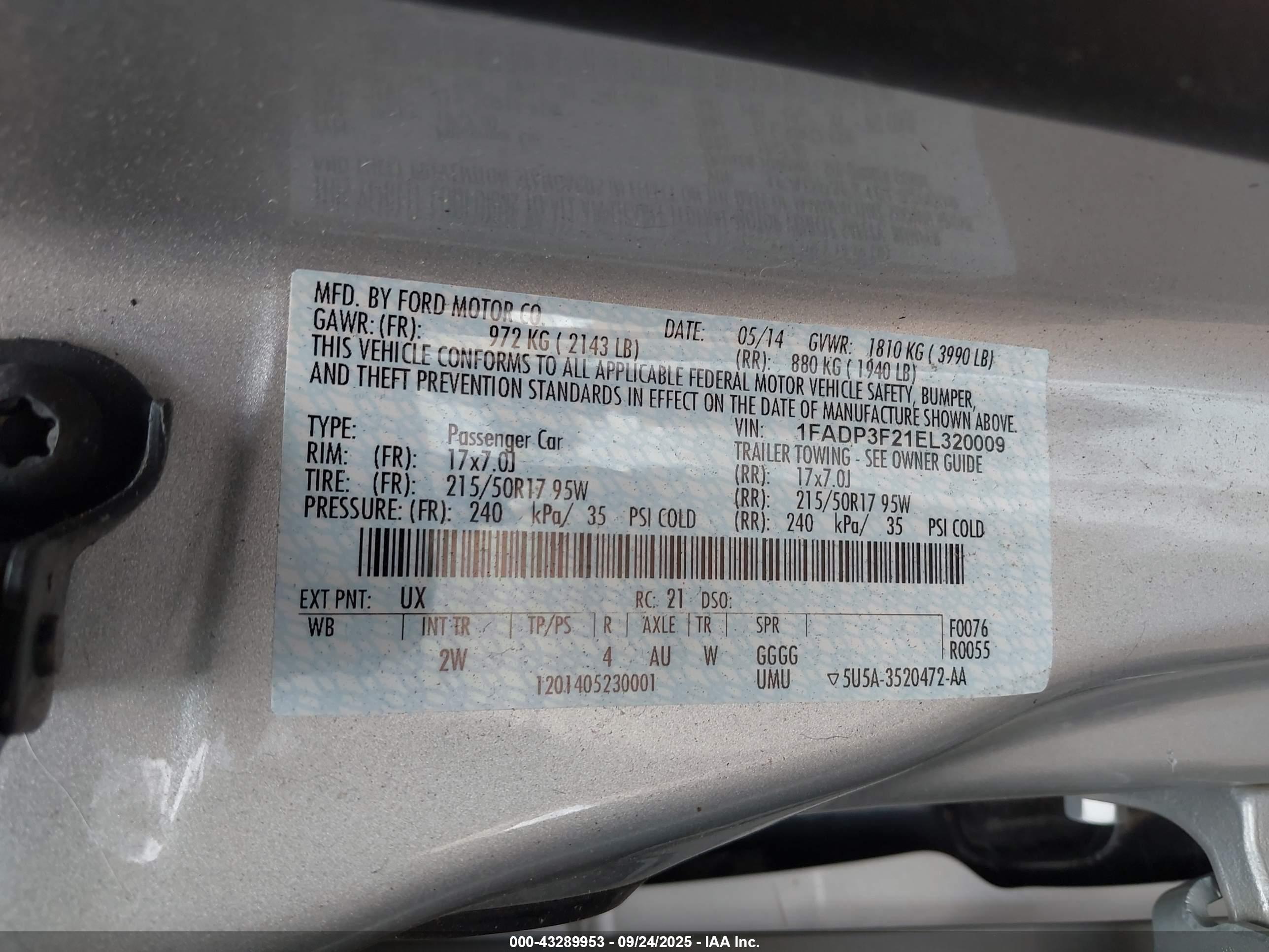 FORD FOCUS image 9