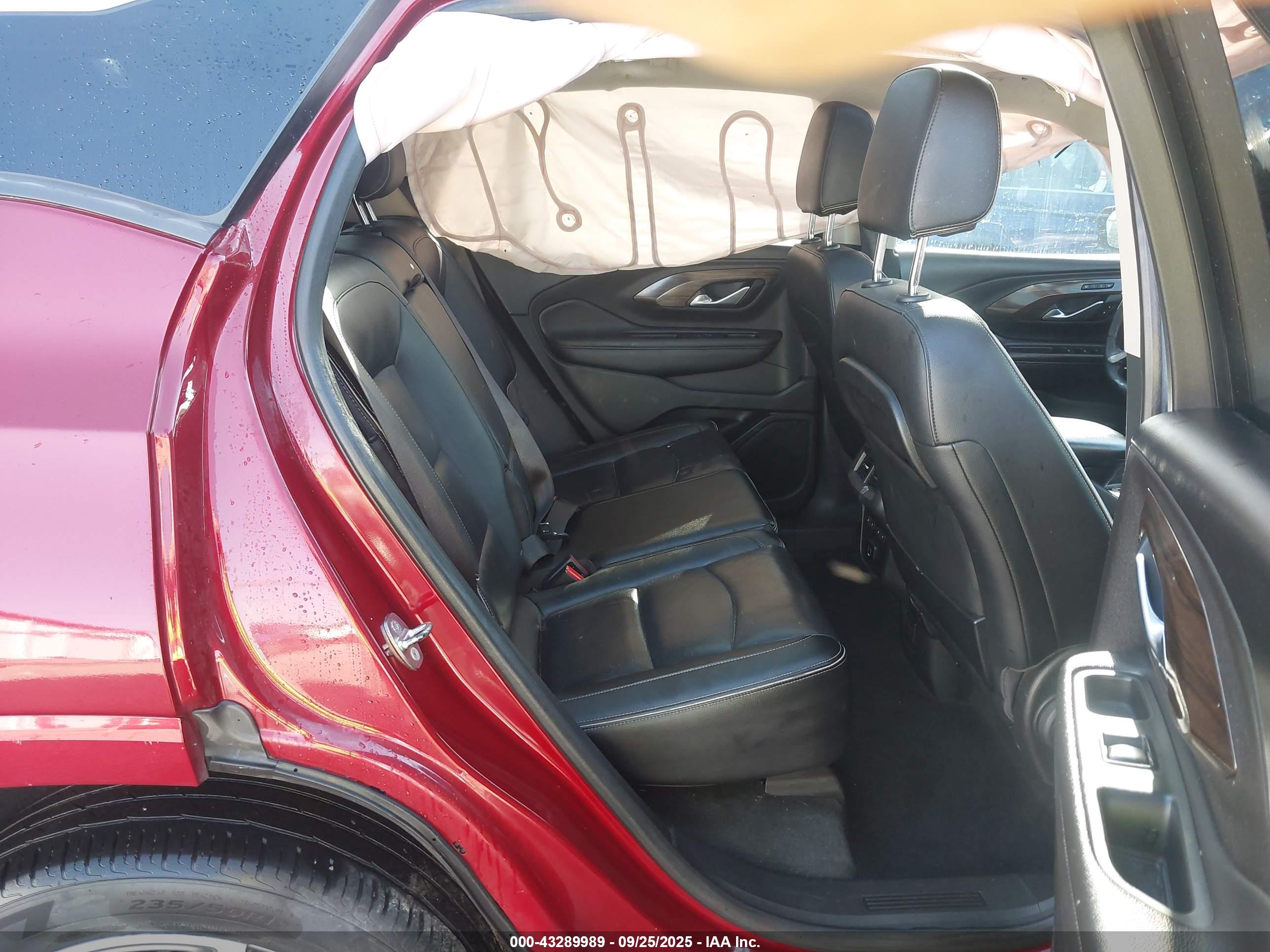 GMC TERRAIN image 8