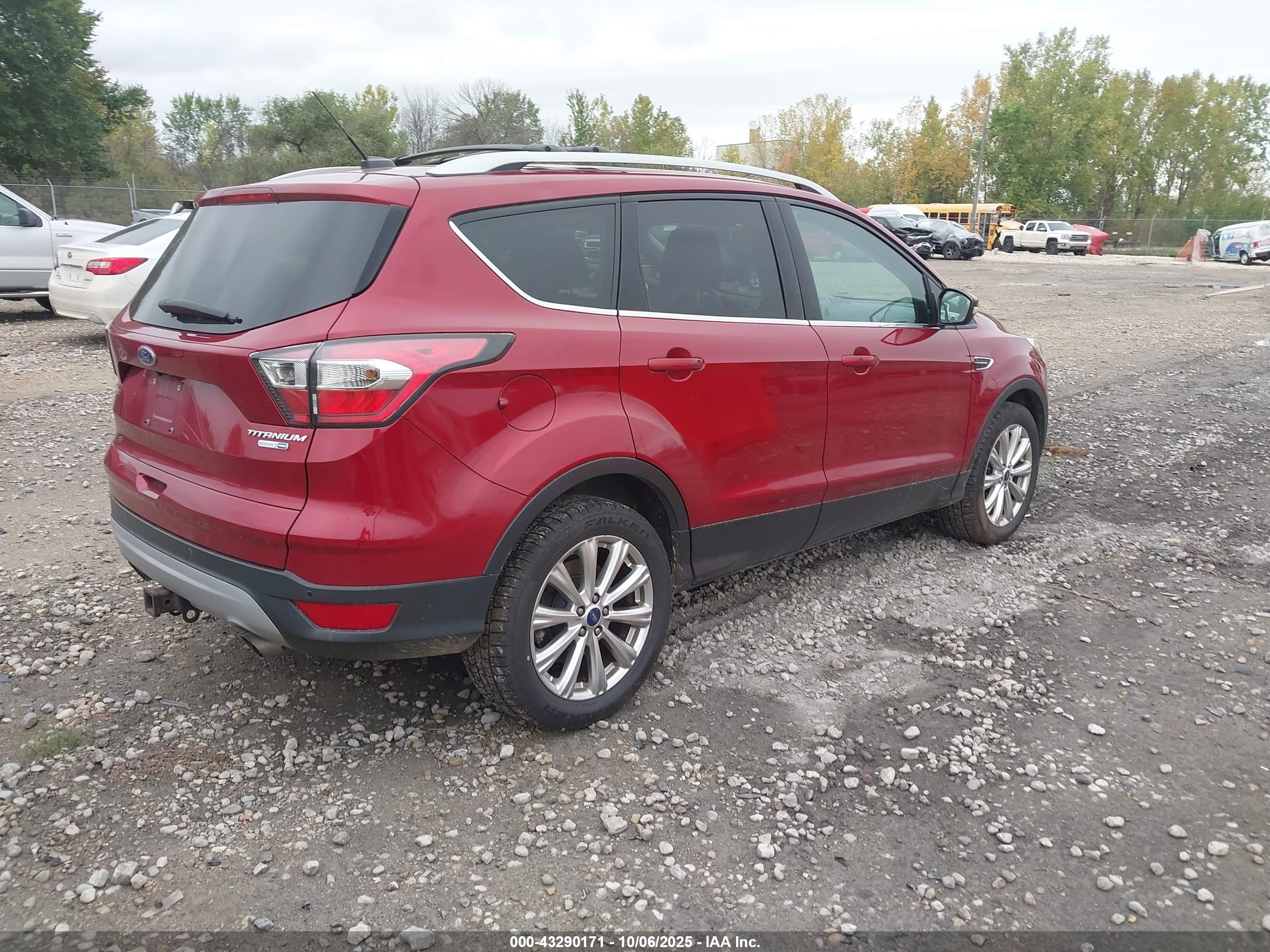 FORD ESCAPE image 4