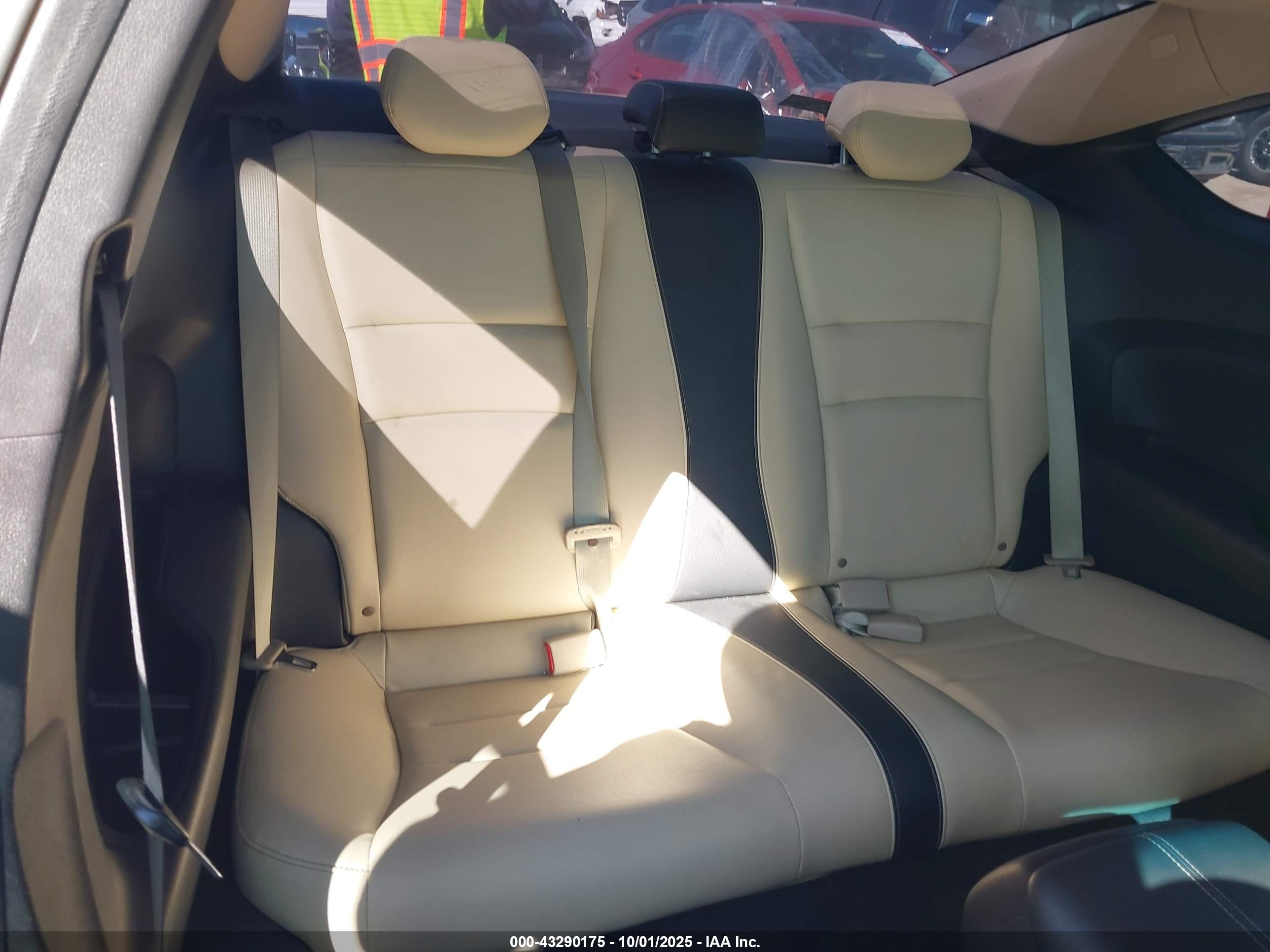 HONDA ACCORD image 8