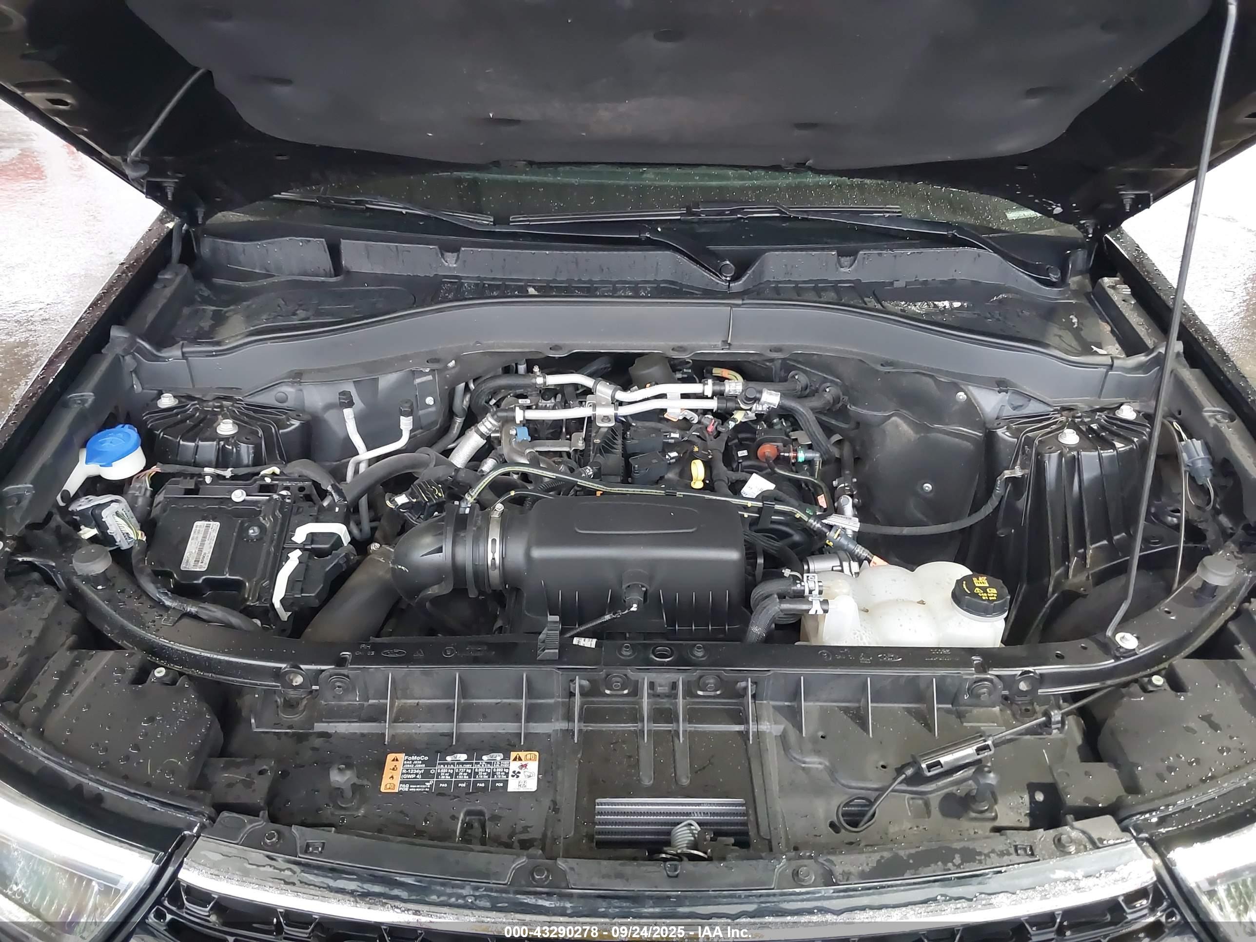FORD EXPLORER image 10
