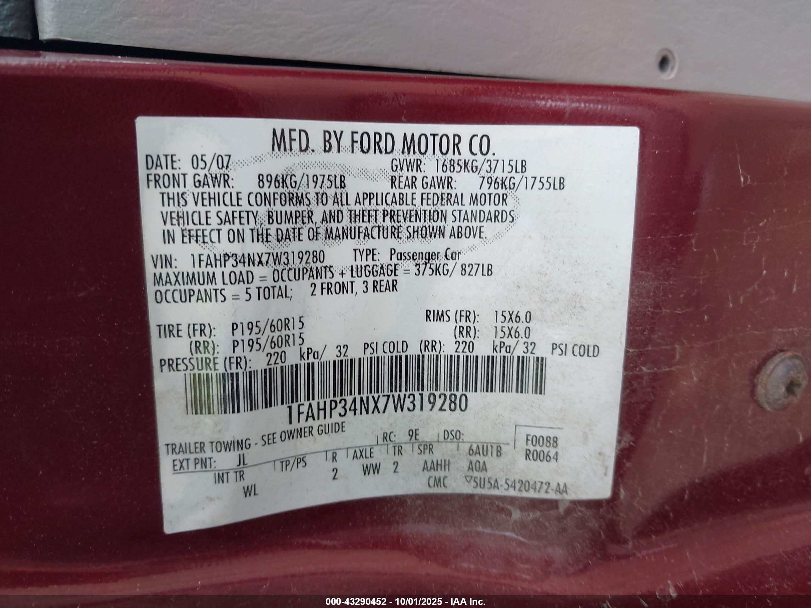 FORD FOCUS image 9