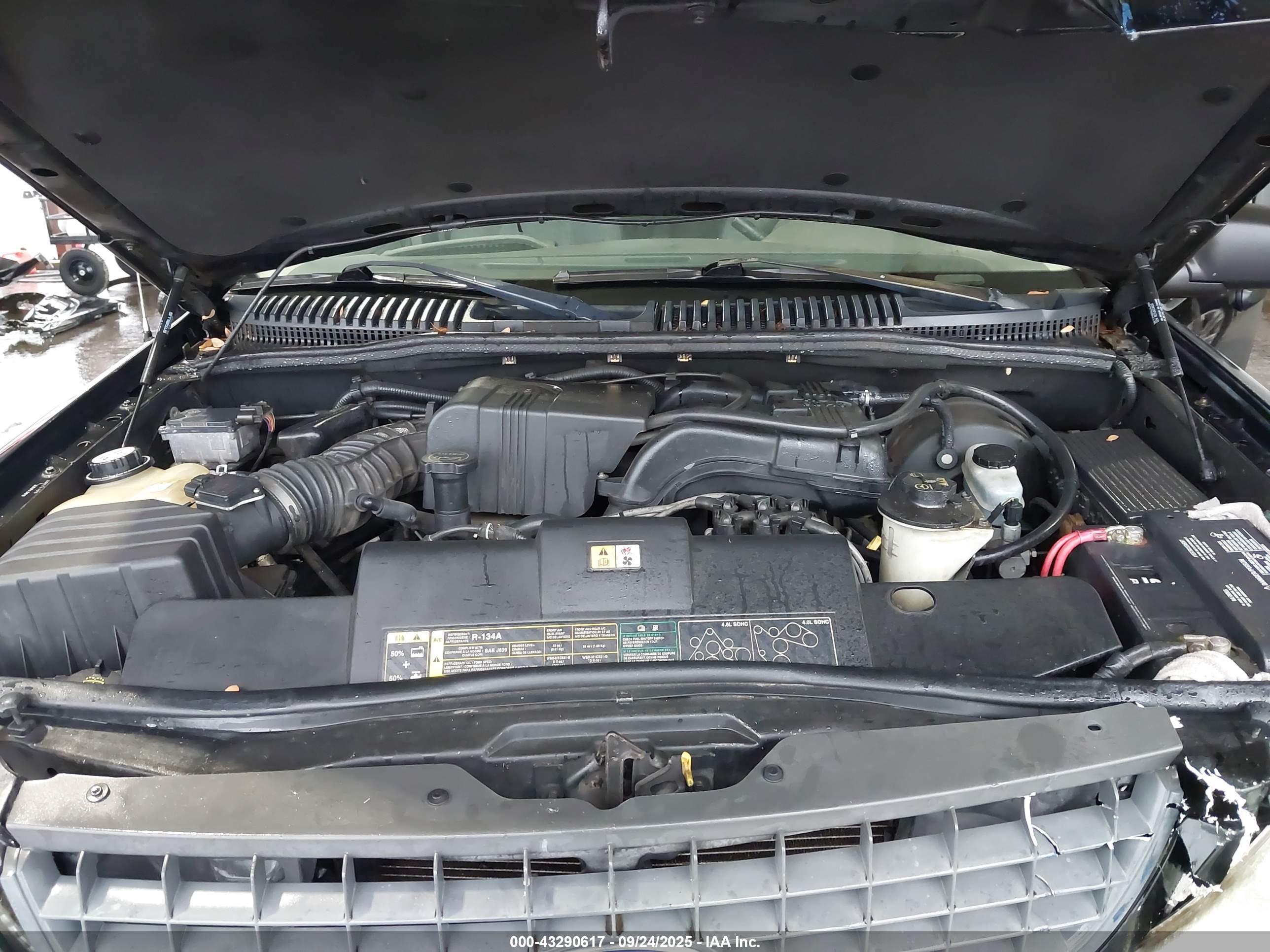 FORD EXPLORER image 10