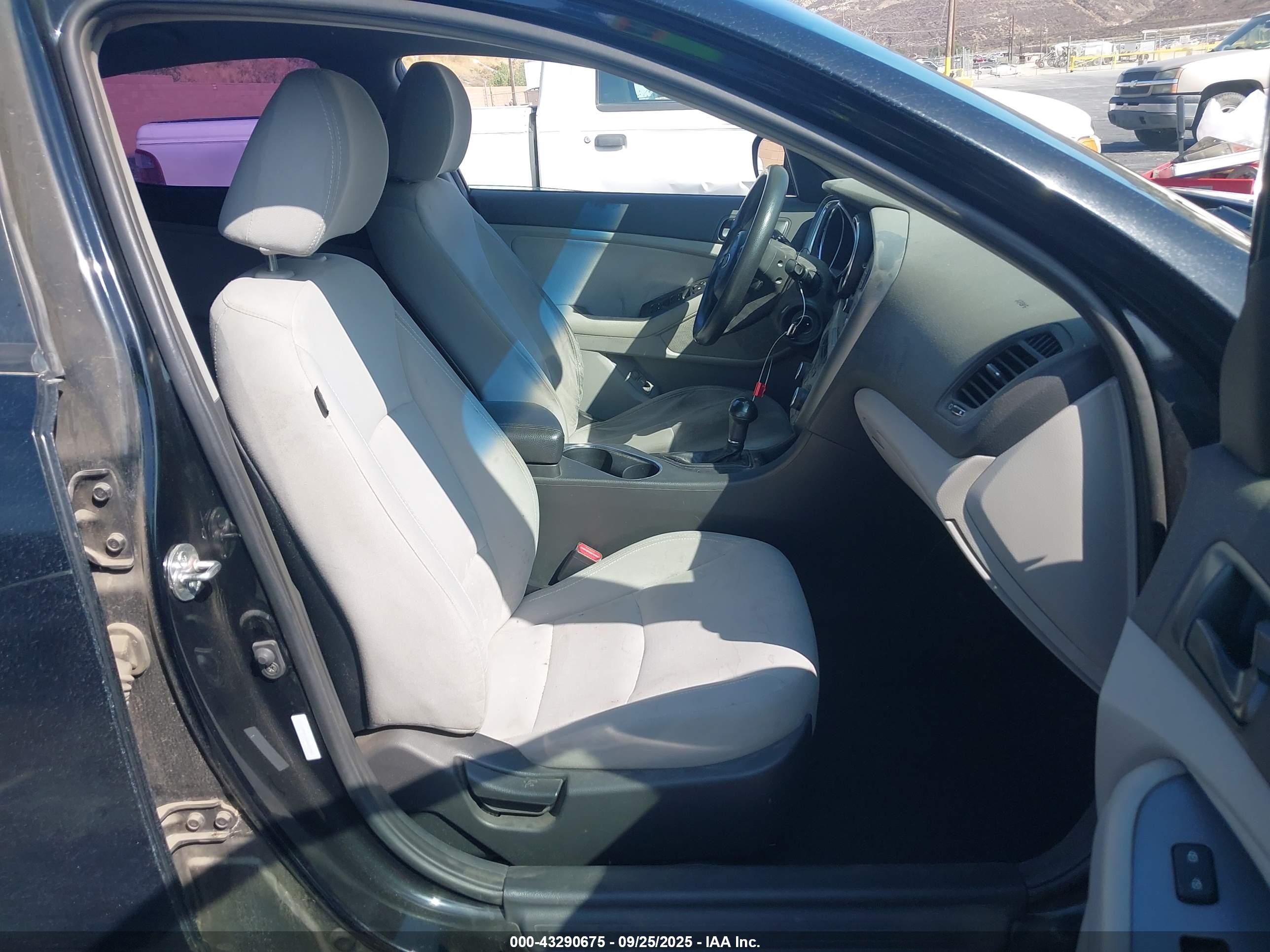 KIA OPTIMA image 5