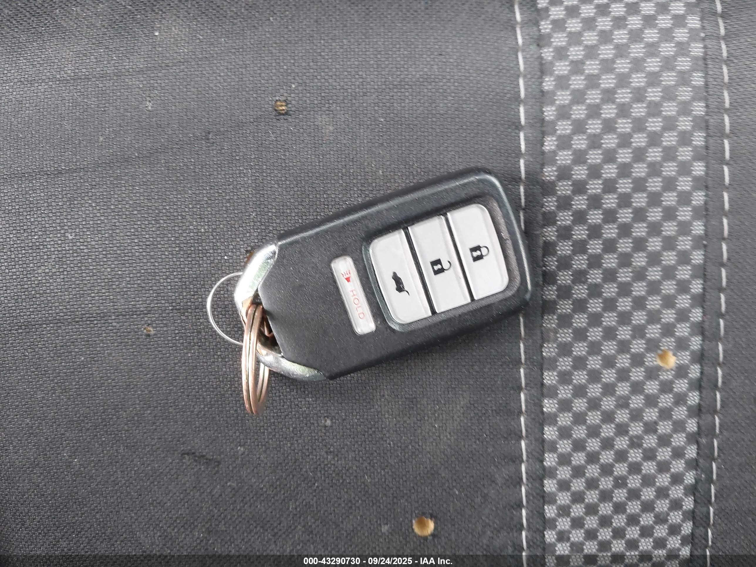 HONDA CIVIC image 11