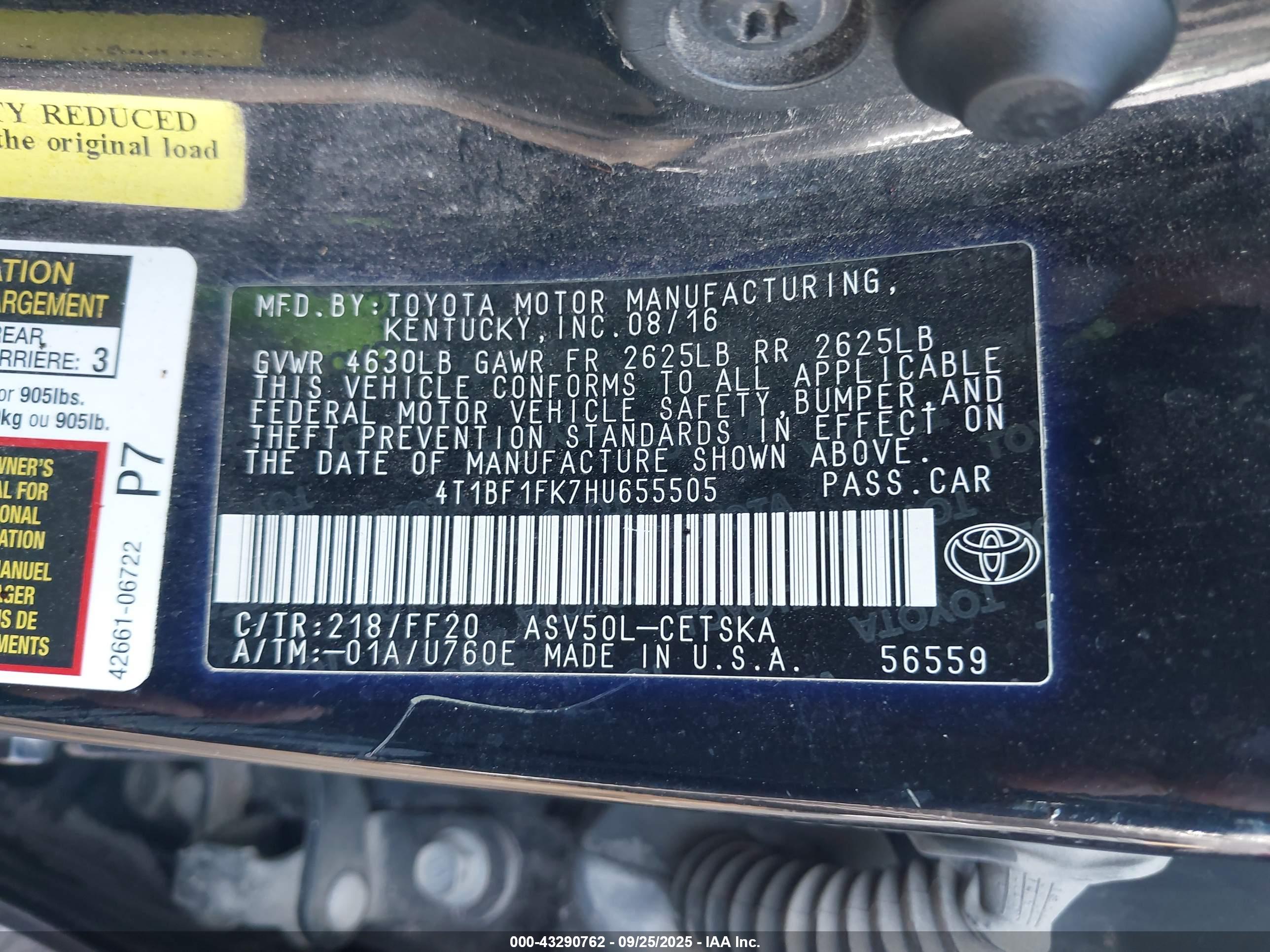 TOYOTA CAMRY image 9
